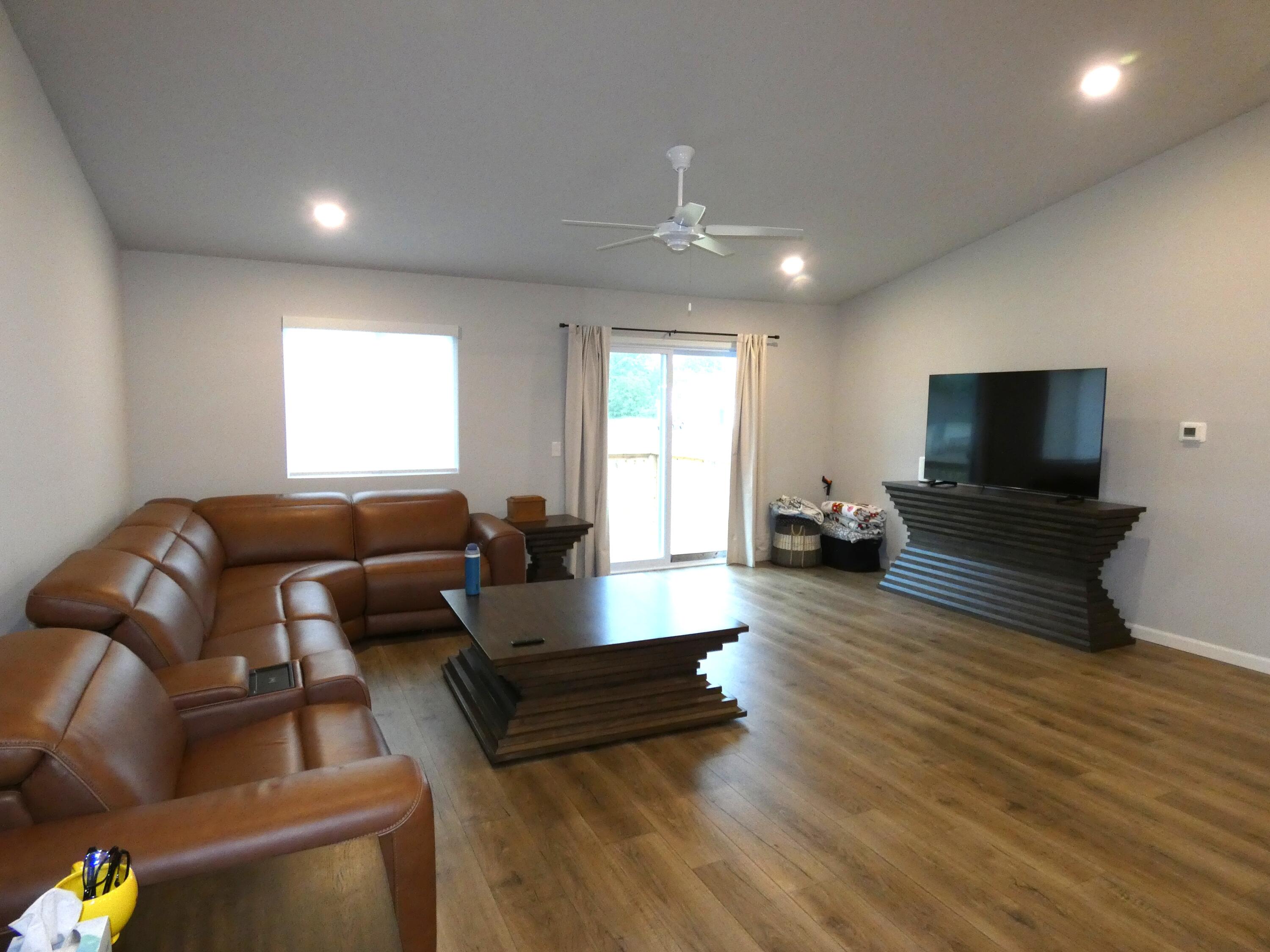 670 Manorwood Circle Benton Harbor MI 49022