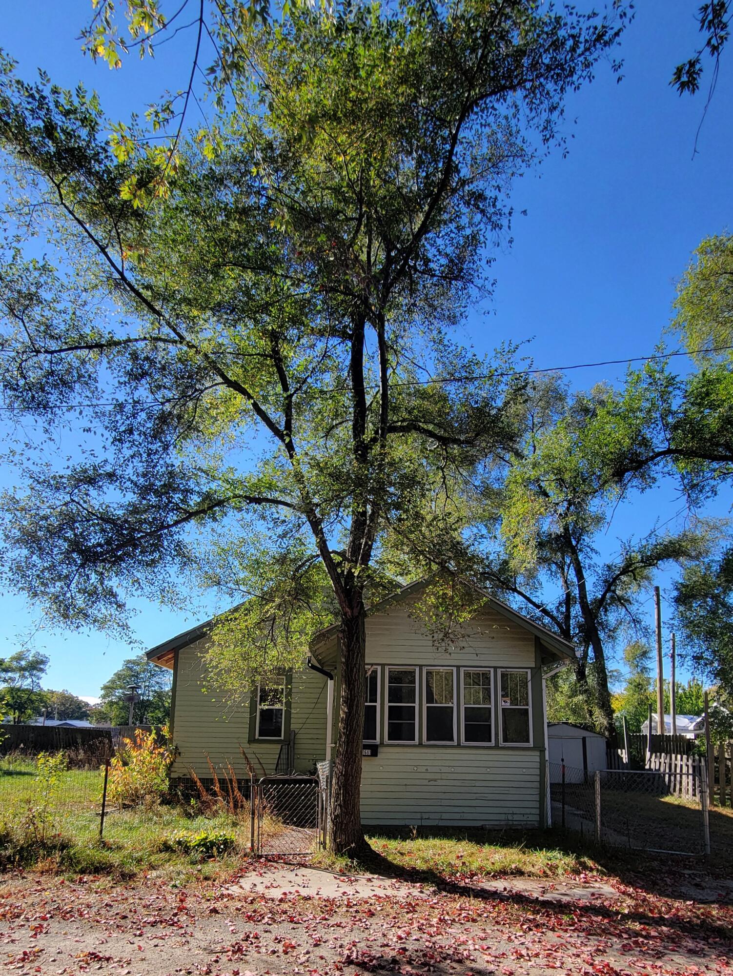 1681 Edwin Street Muskegon MI 49442