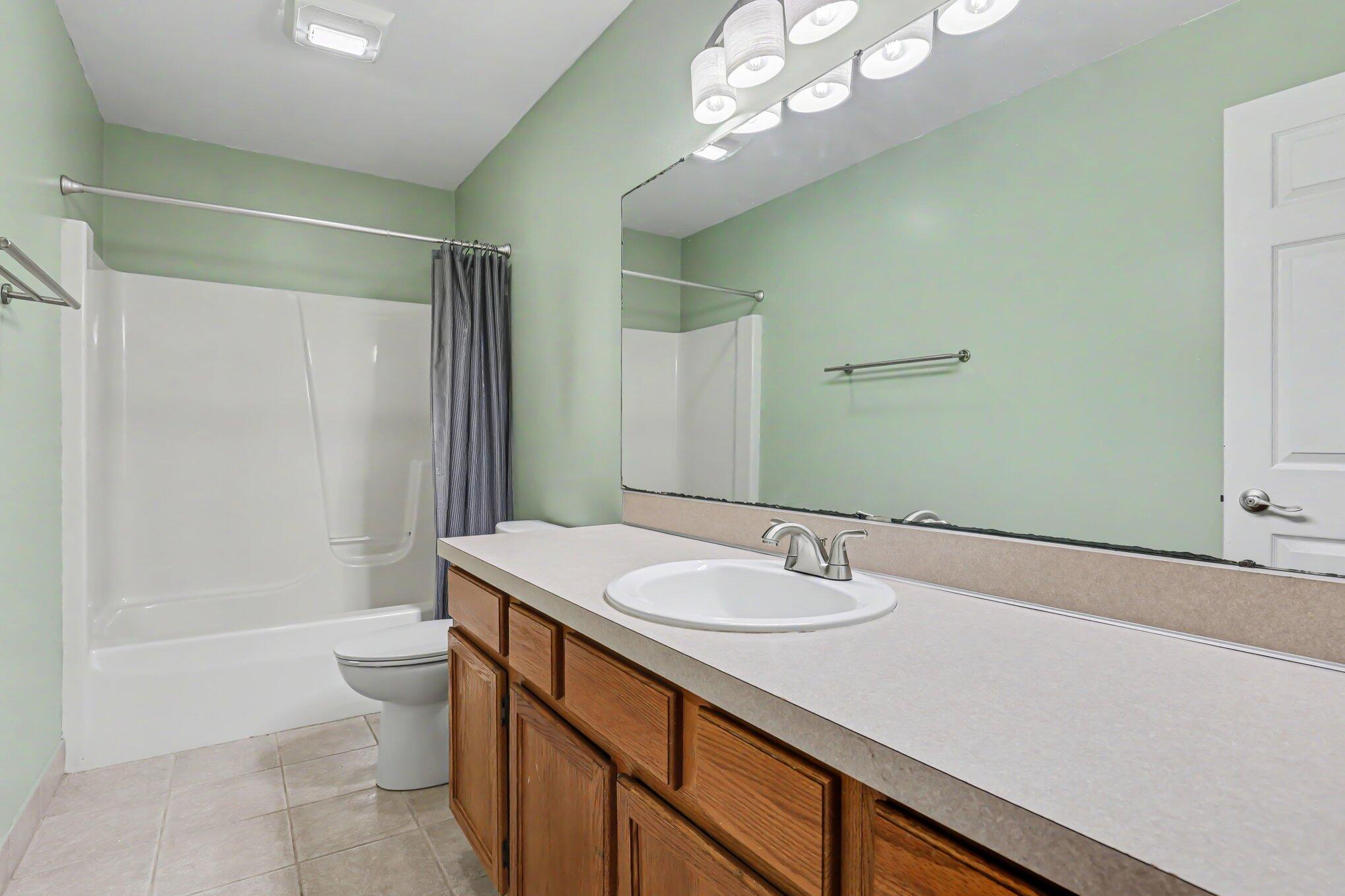 1725 Kreft Street NE Grand Rapids MI 49525