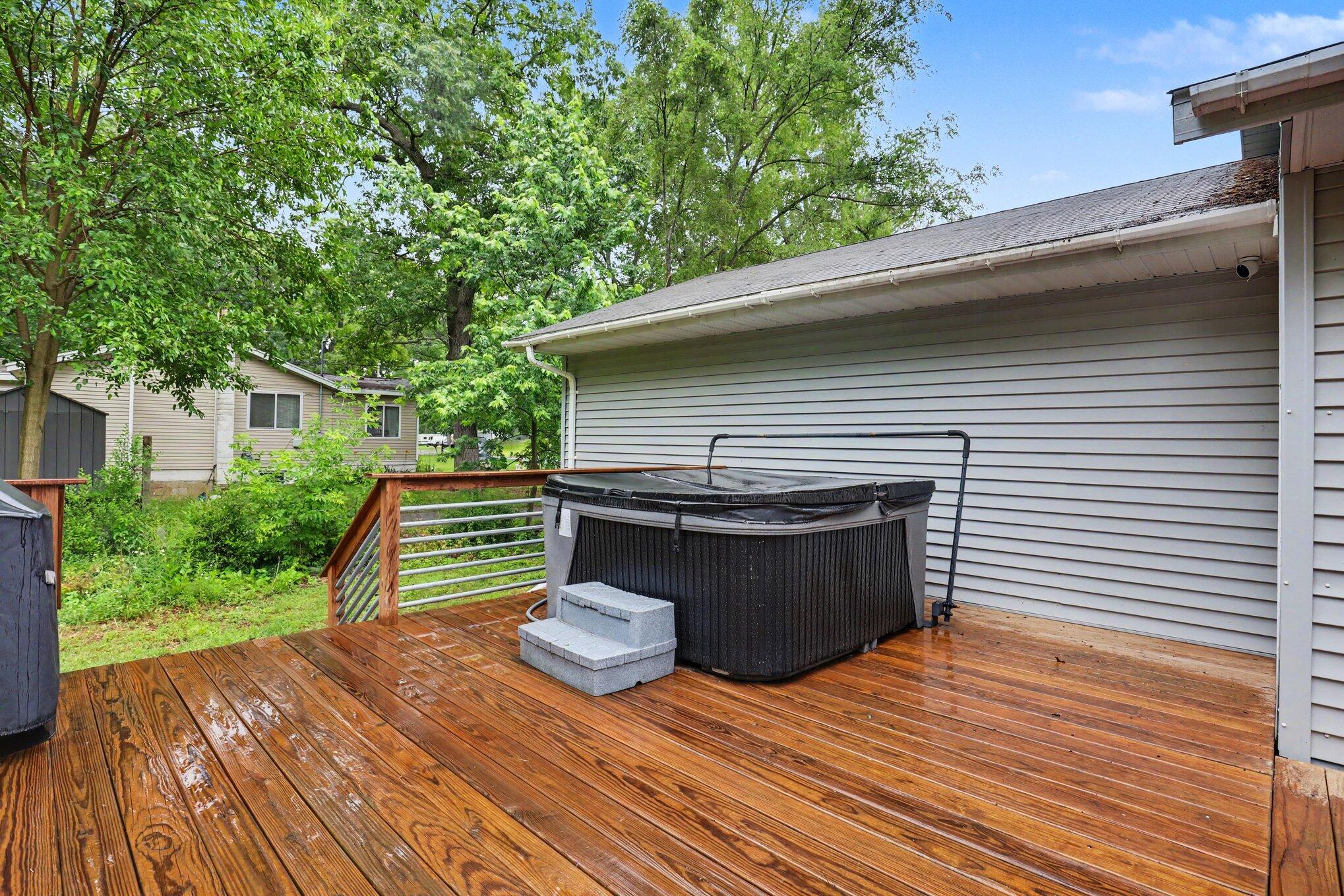 1725 Kreft Street NE Grand Rapids MI 49525