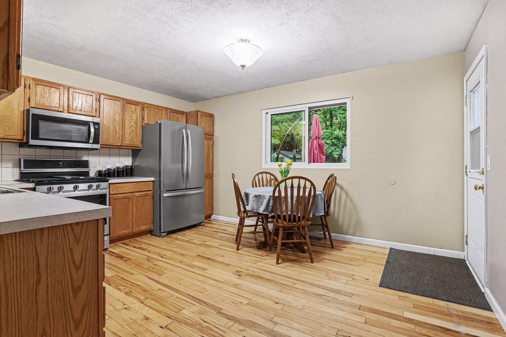 1725 Kreft Street NE Grand Rapids MI 49525
