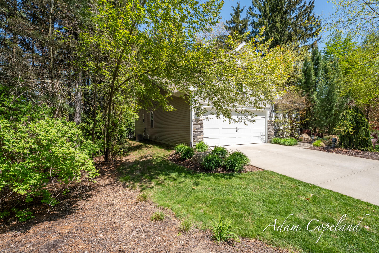 6563 Sanctuary Trail Saugatuck MI 49453