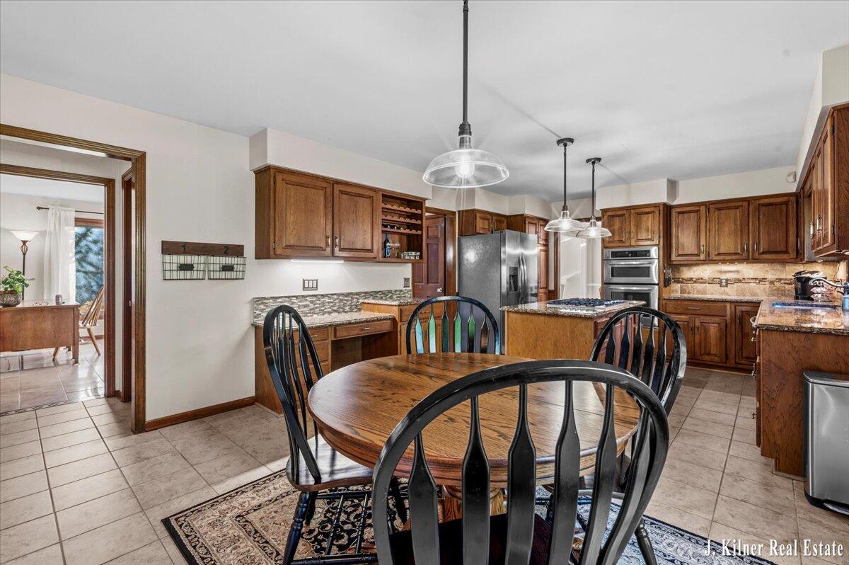 472 Ashton Court SE Grand Rapids MI 49546