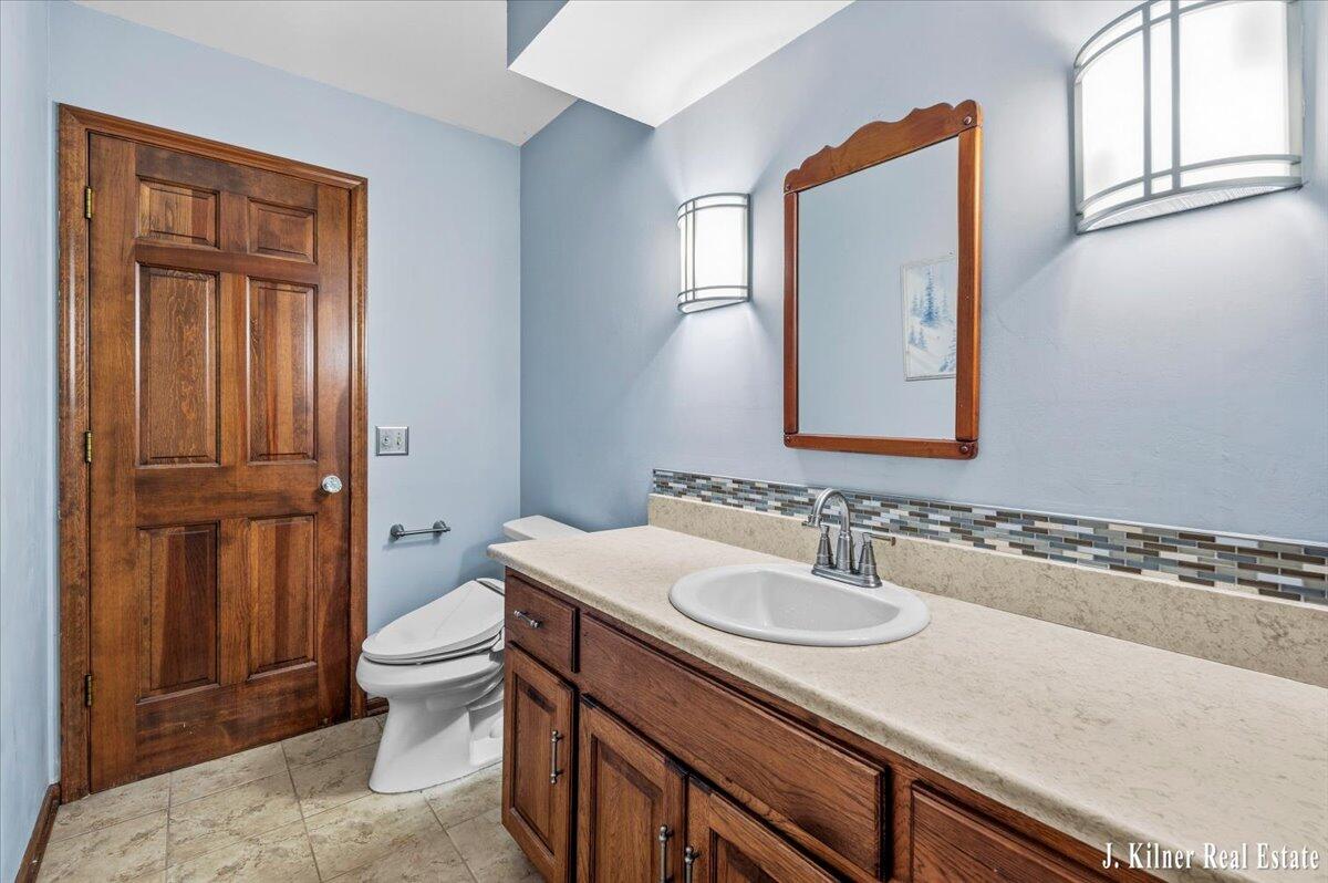 472 Ashton Court SE Grand Rapids MI 49546