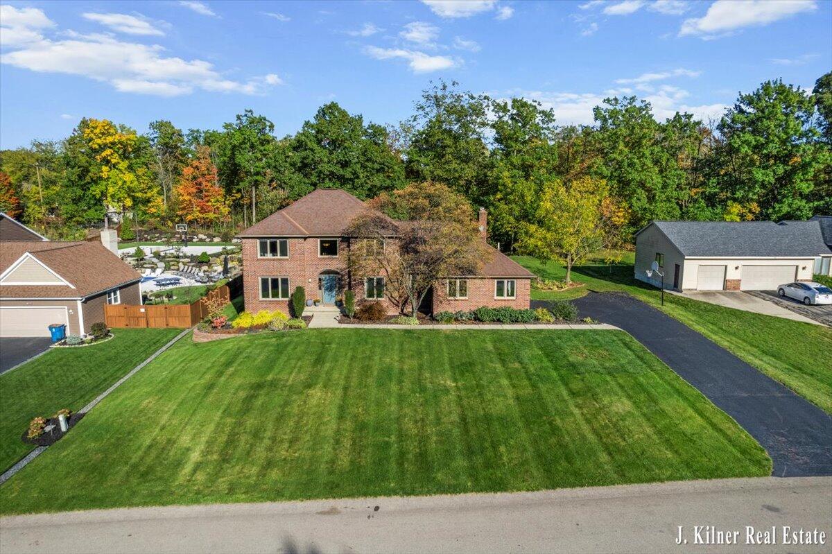 472 Ashton Court SE Grand Rapids MI 49546