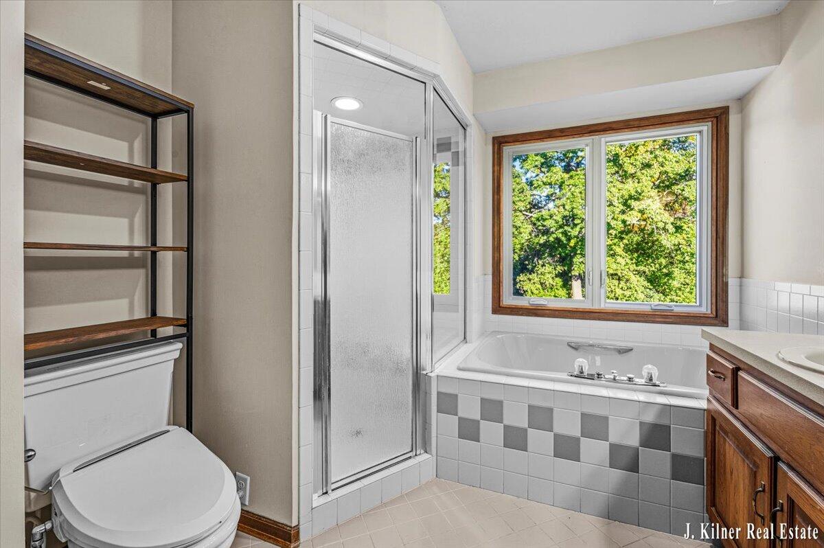 472 Ashton Court SE Grand Rapids MI 49546