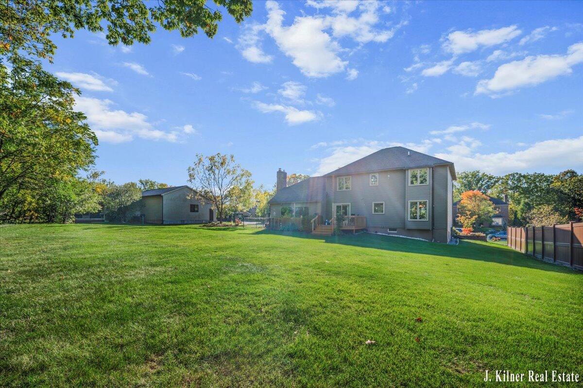 472 Ashton Court SE Grand Rapids MI 49546