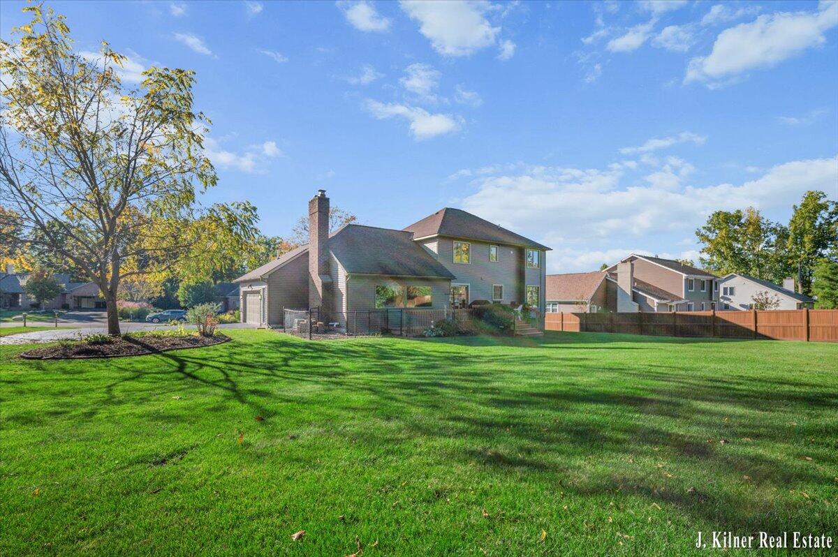 472 Ashton Court SE Grand Rapids MI 49546