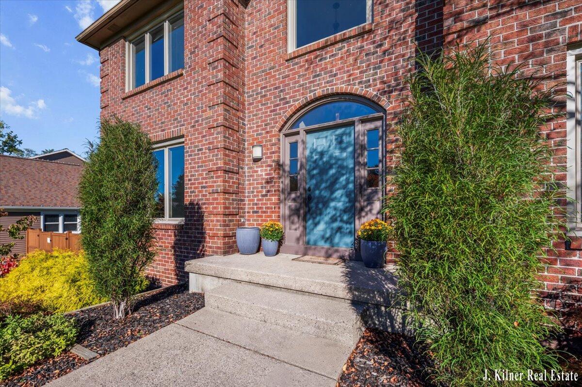 472 Ashton Court SE Grand Rapids MI 49546