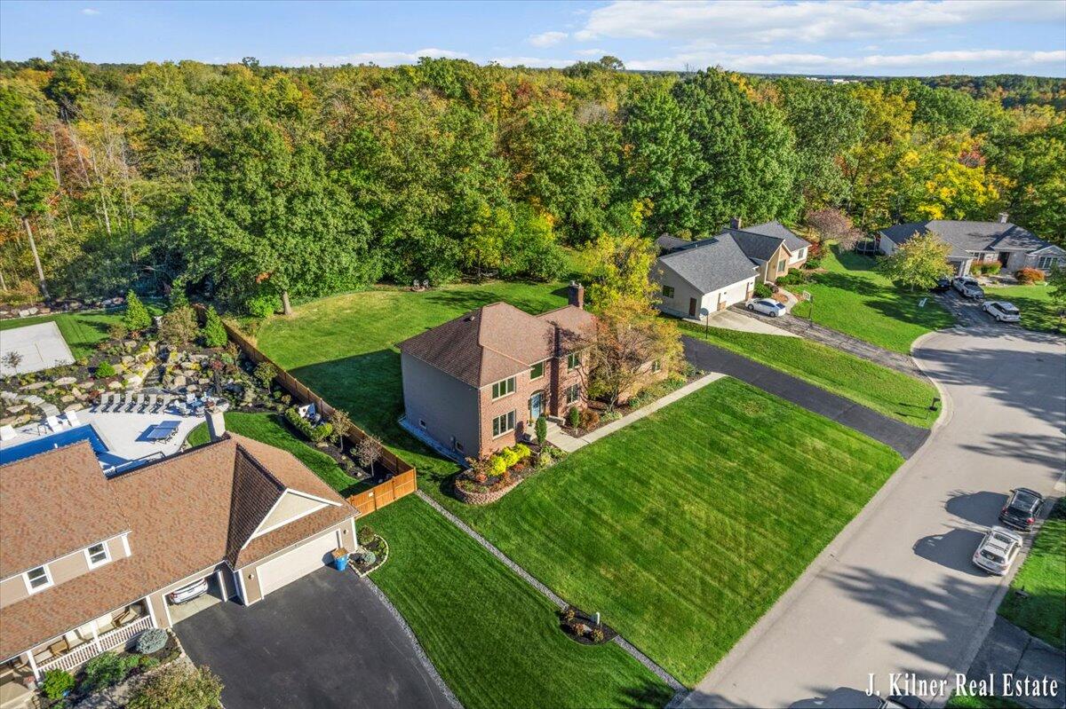 472 Ashton Court SE Grand Rapids MI 49546