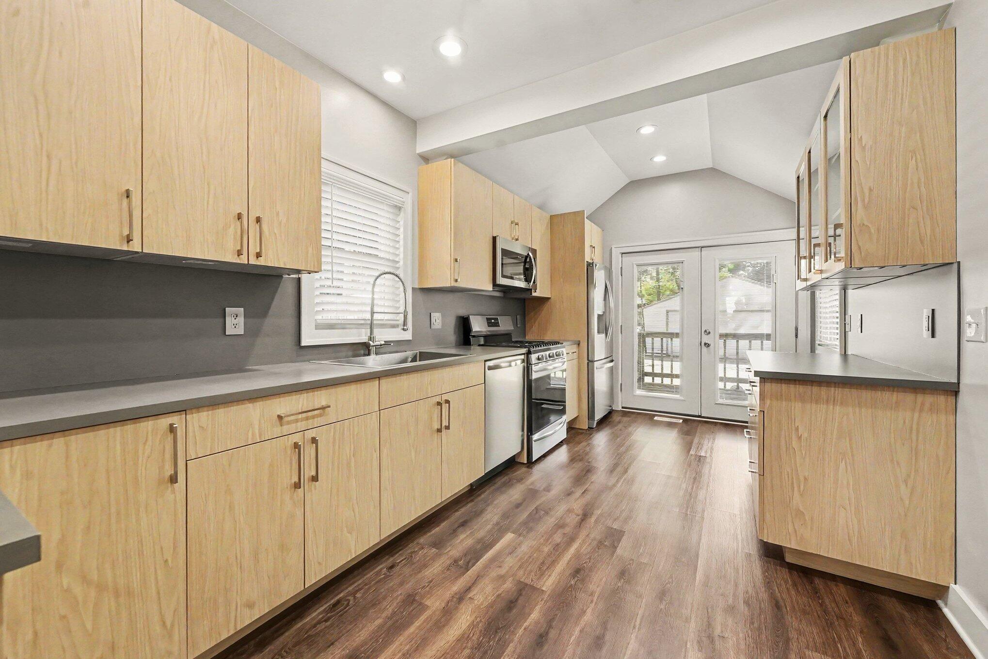 16 Dean Street NE Grand Rapids MI 49505