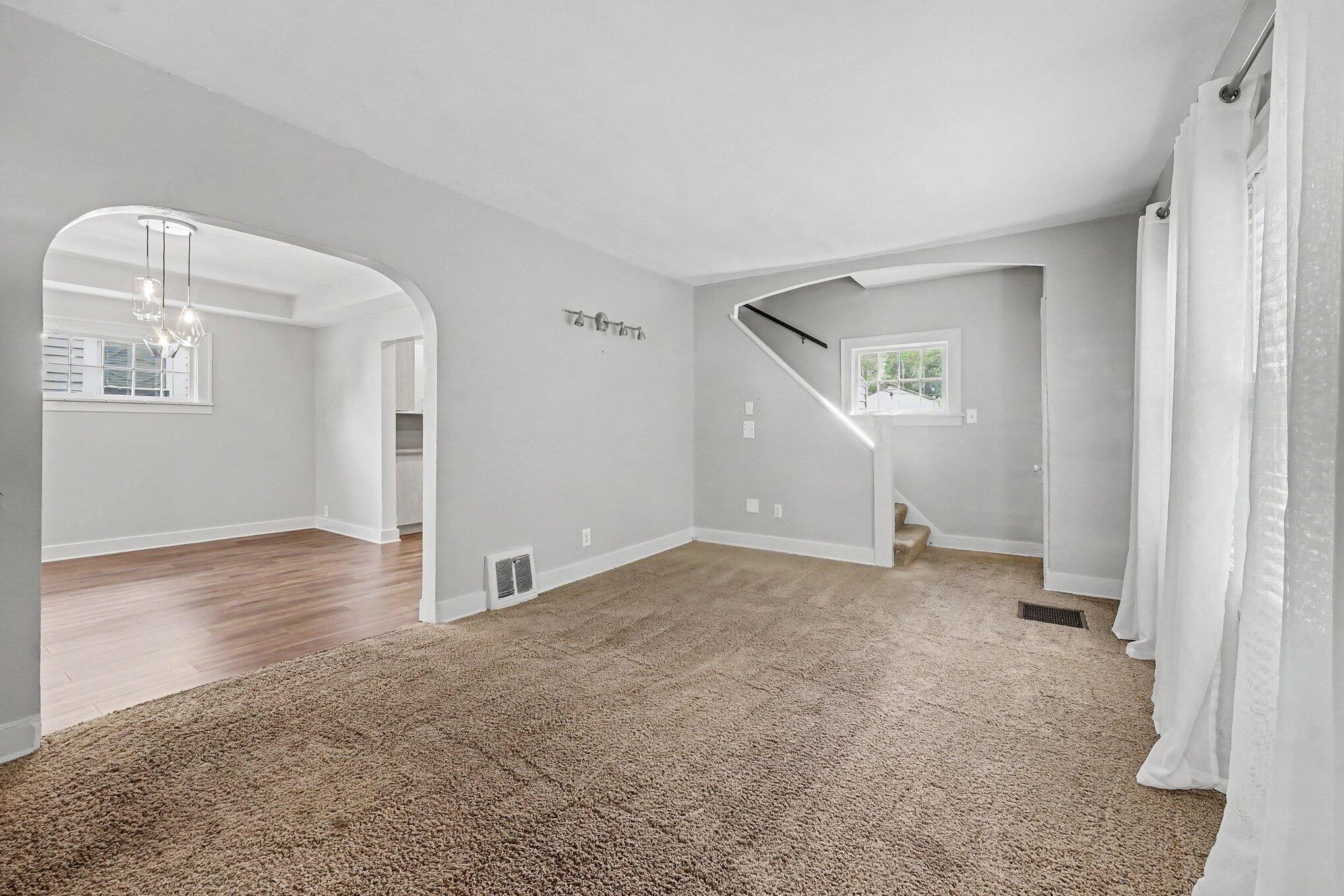 16 Dean Street NE Grand Rapids MI 49505