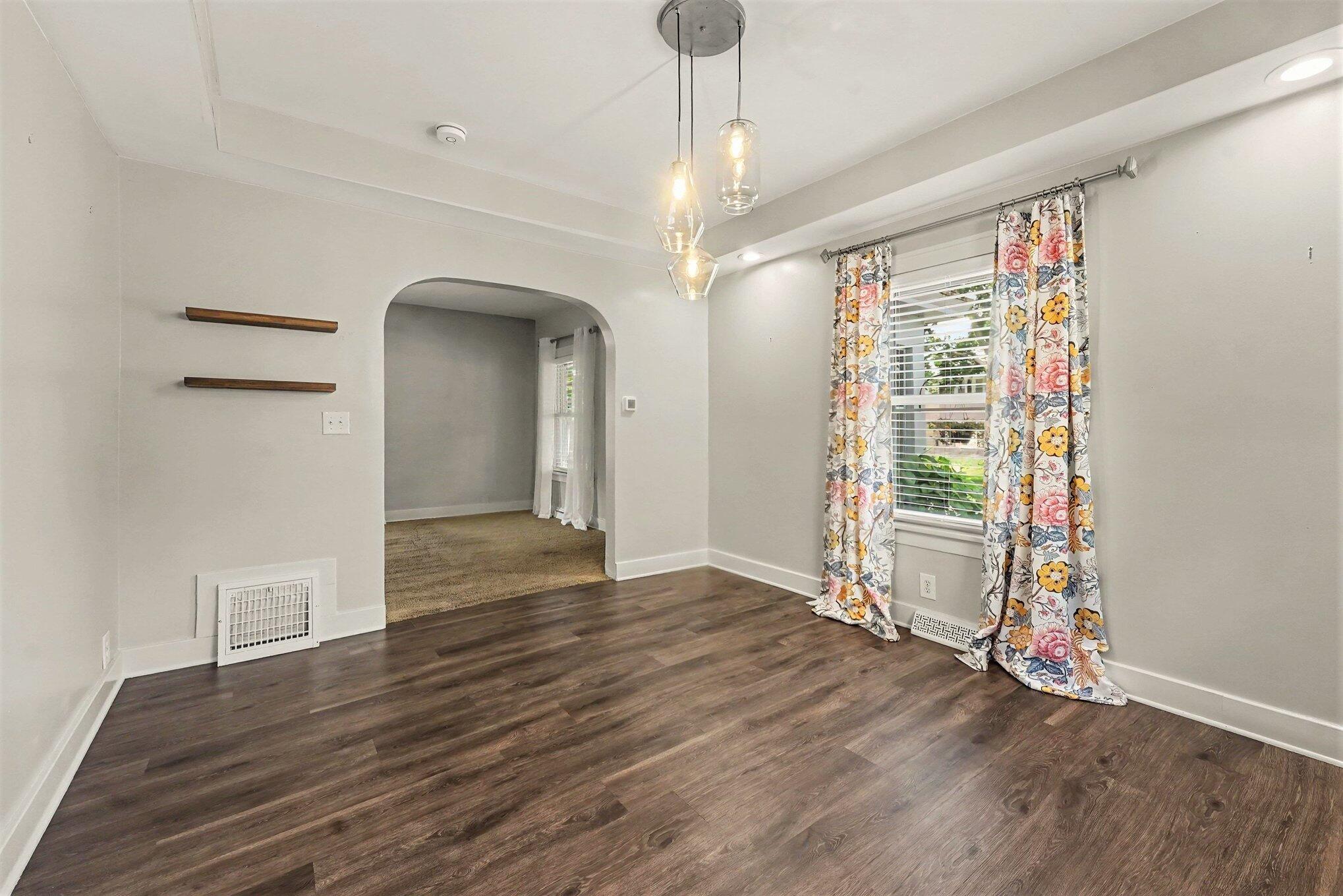16 Dean Street NE Grand Rapids MI 49505