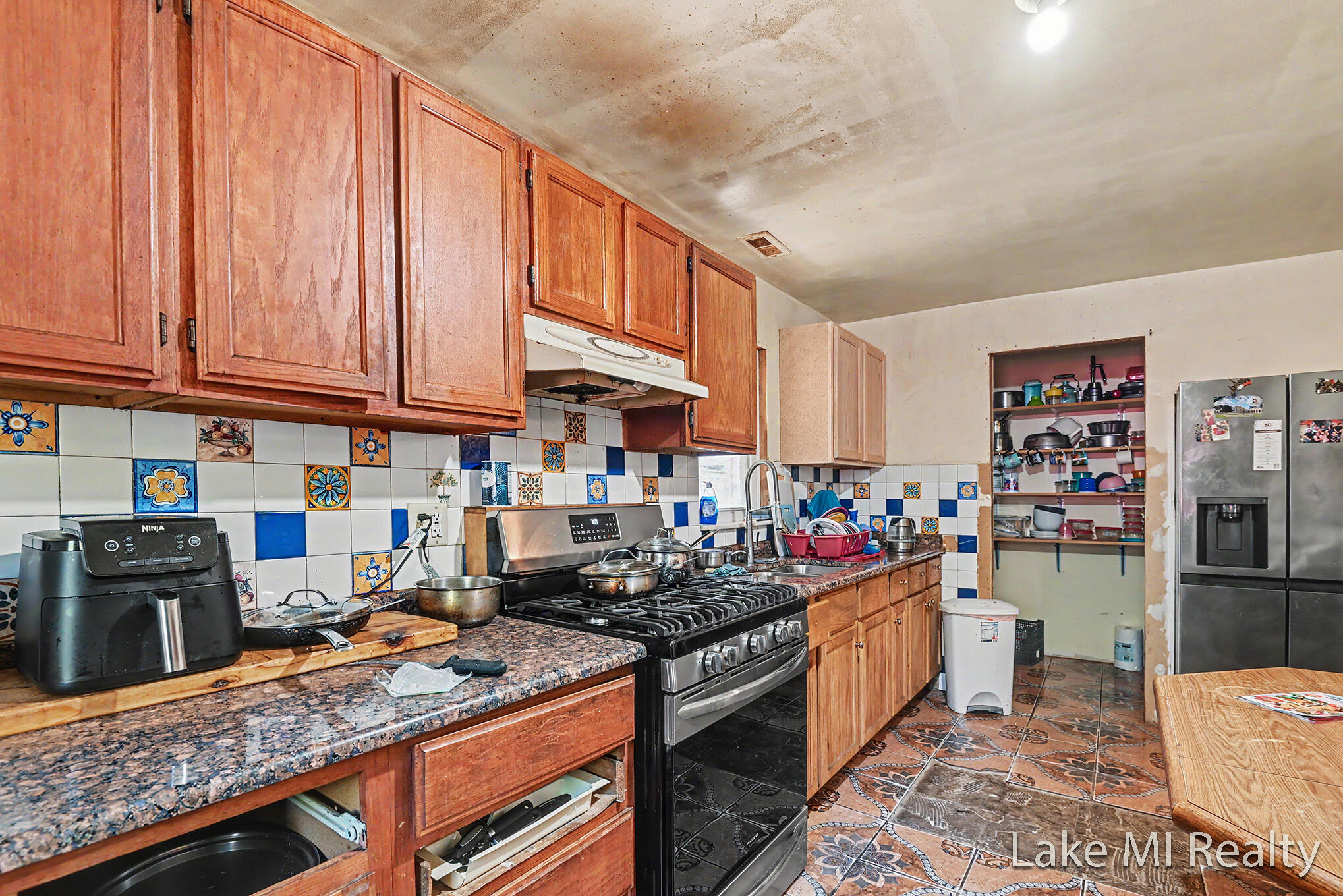 34389 Michigan 140 Covert MI 49043