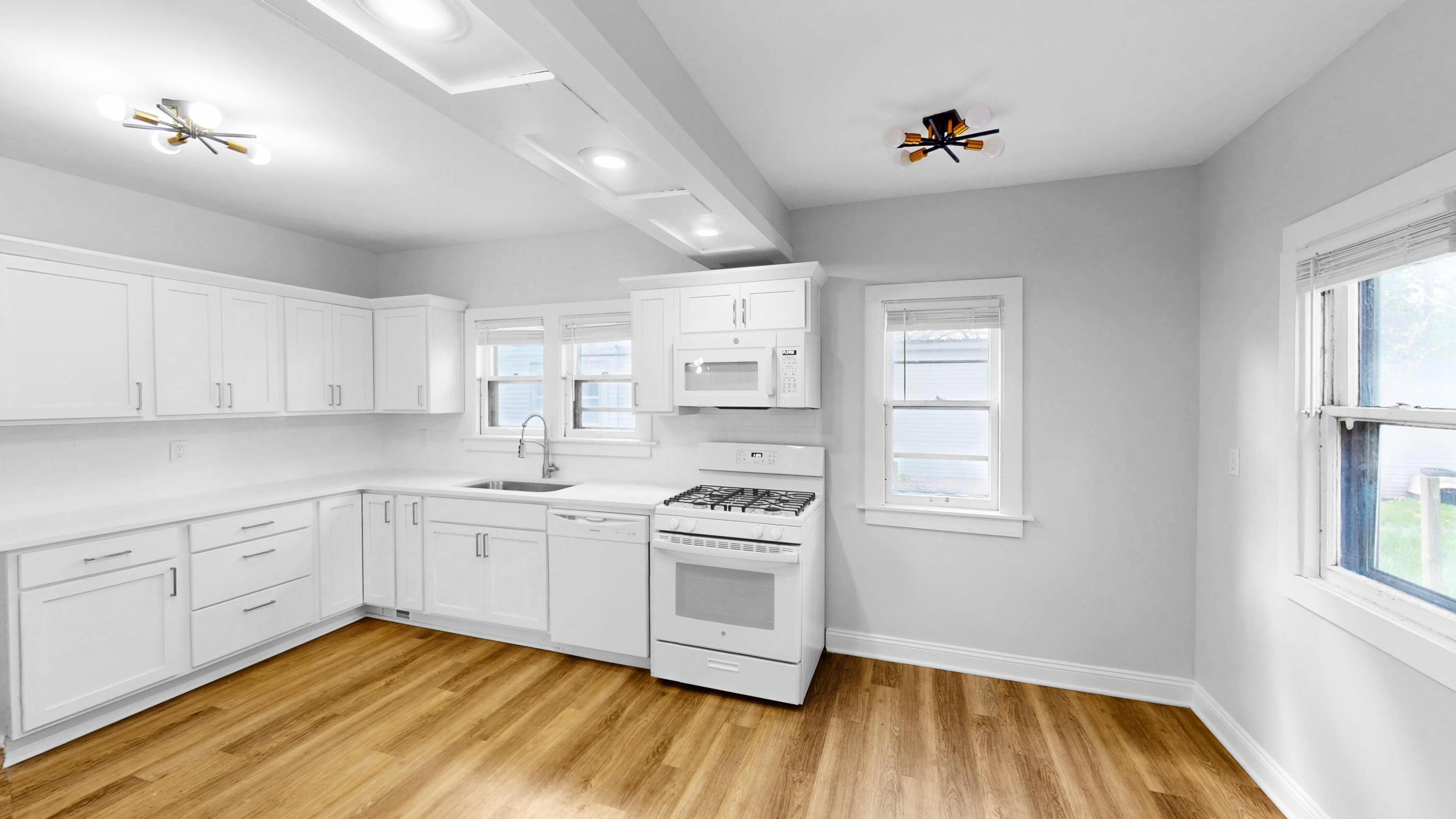 1107 Neland Avenue SE Grand Rapids MI 49507