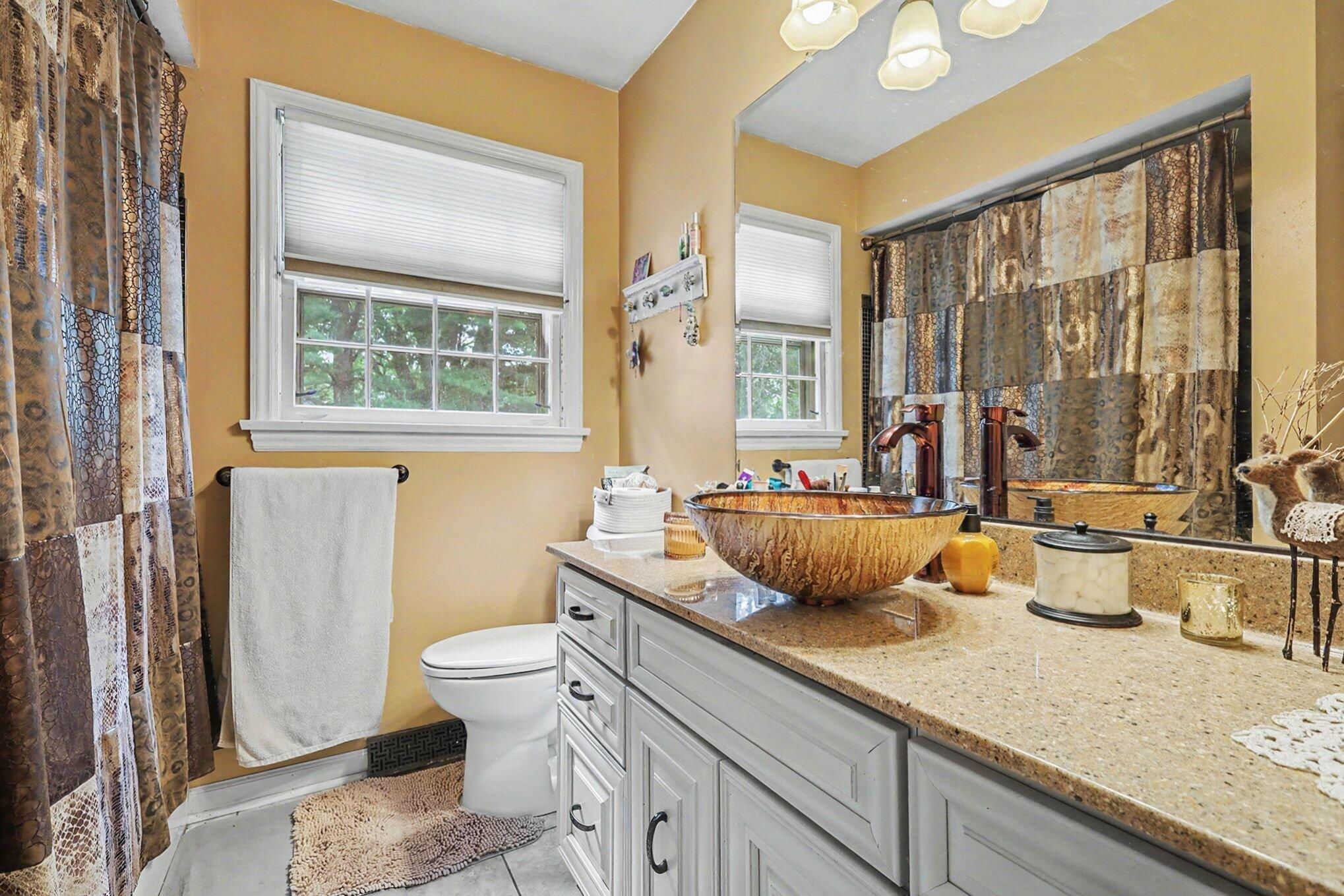 1846 Eastbrook Street SE Grand Rapids MI 49508