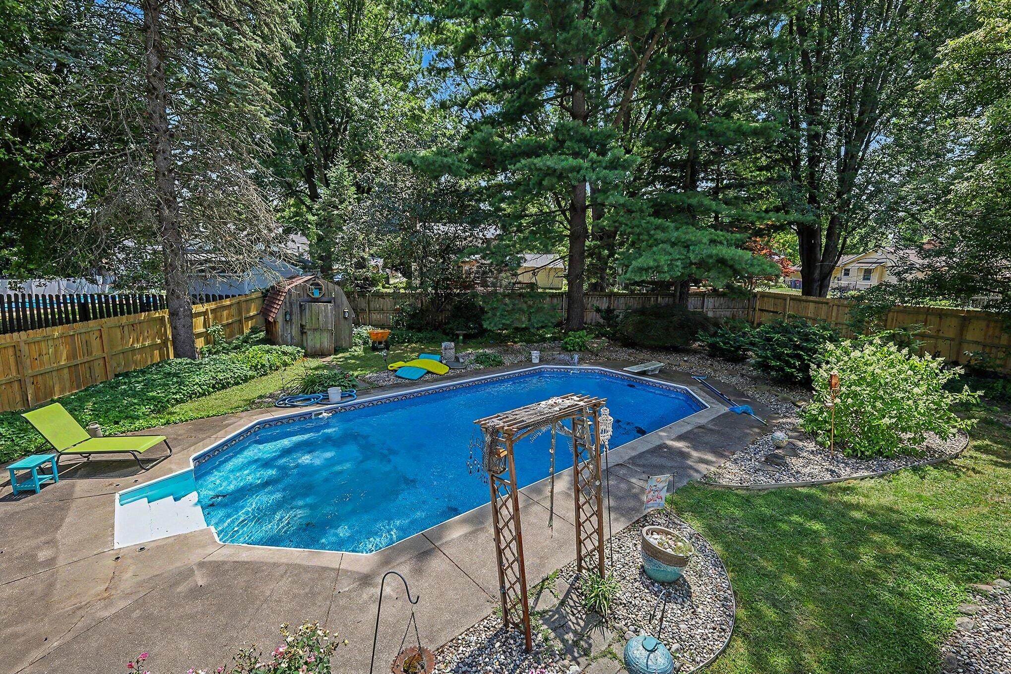 1846 Eastbrook Street SE Grand Rapids MI 49508