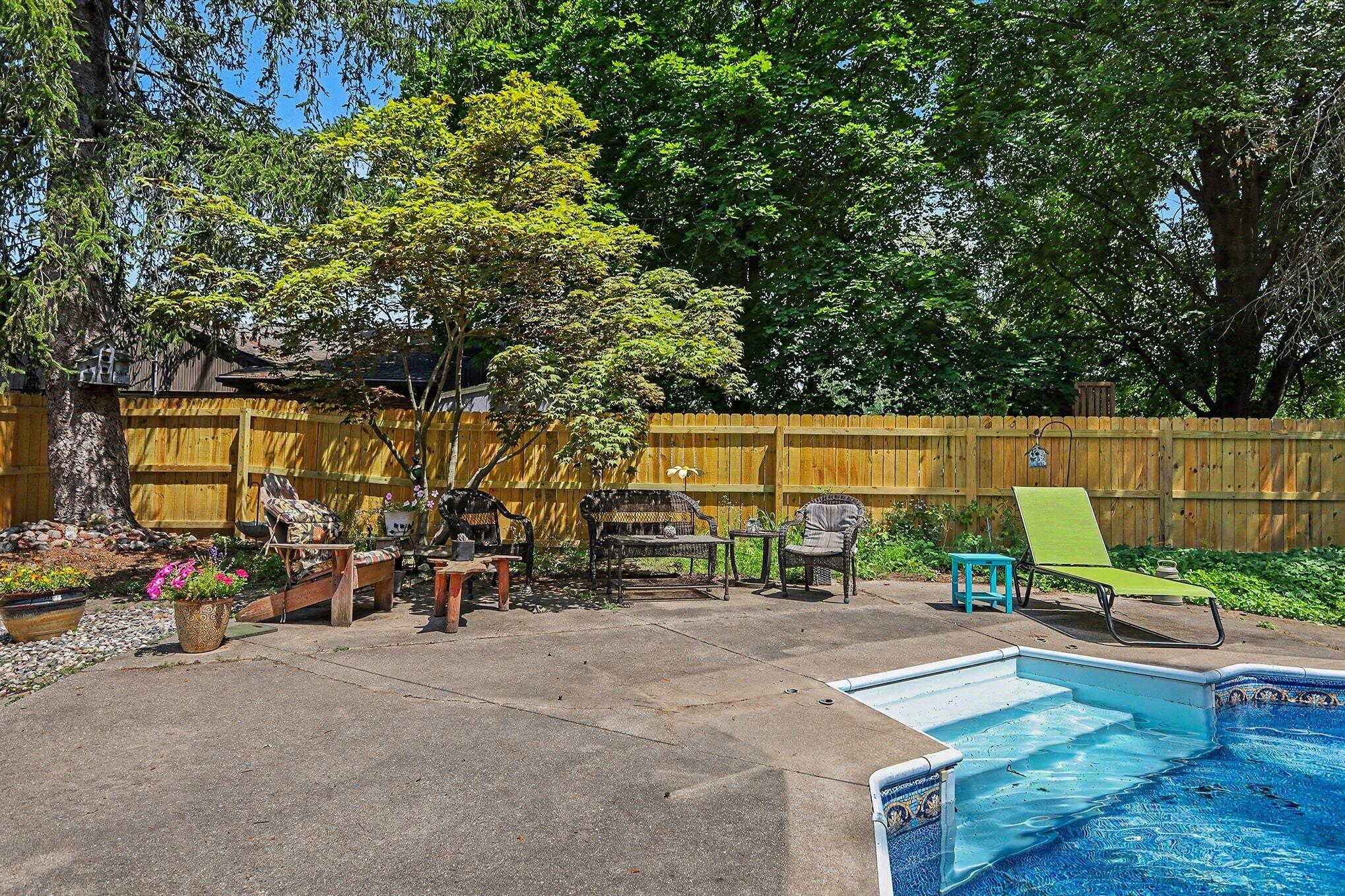 1846 Eastbrook Street SE Grand Rapids MI 49508