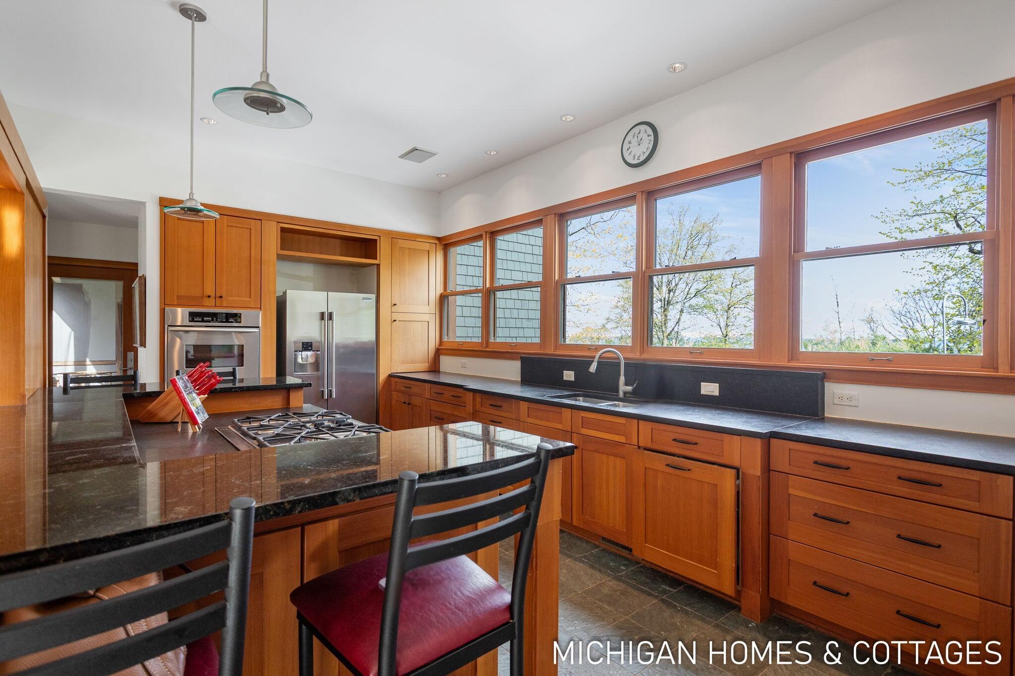 1484 71st Street Fennville MI 49408