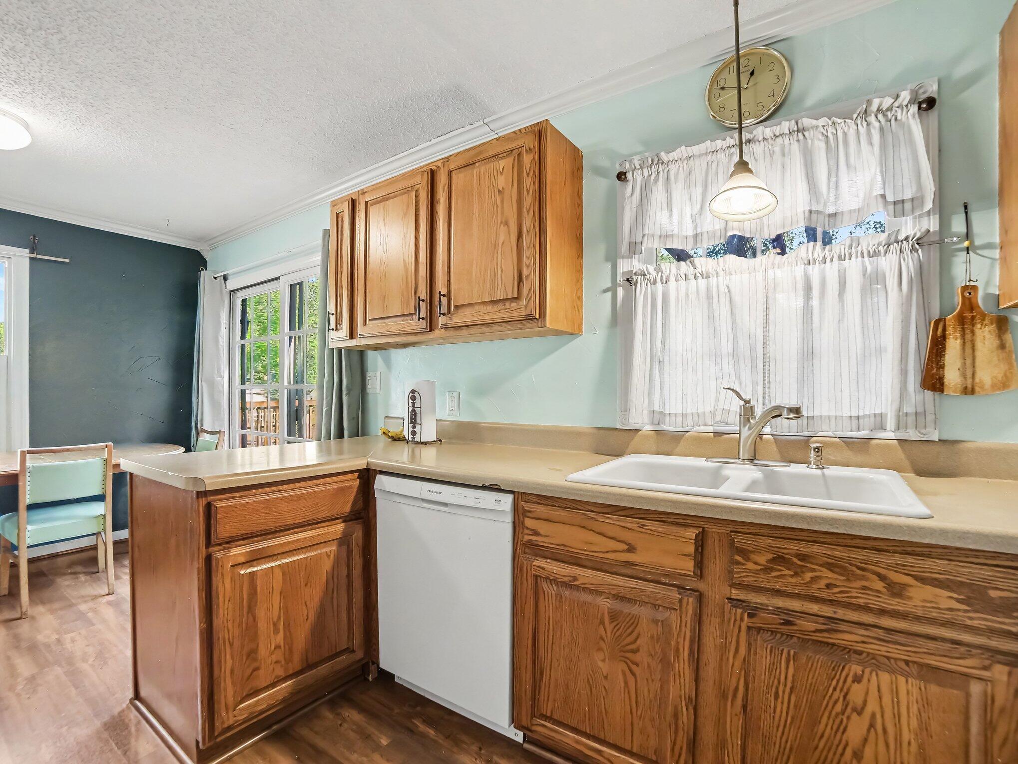 1095 Roosevelt Court Muskegon MI 49441
