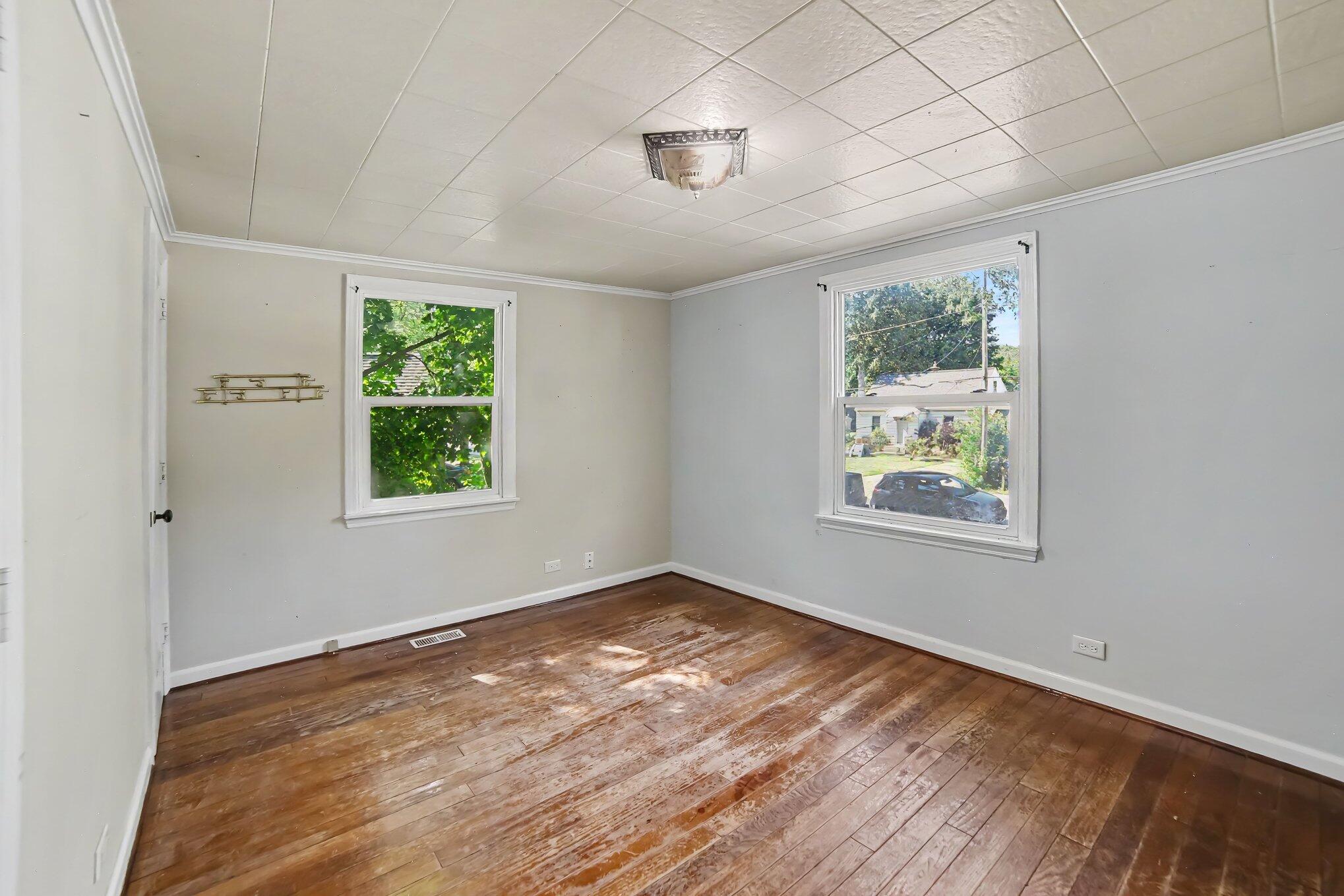 1095 Roosevelt Court Muskegon MI 49441