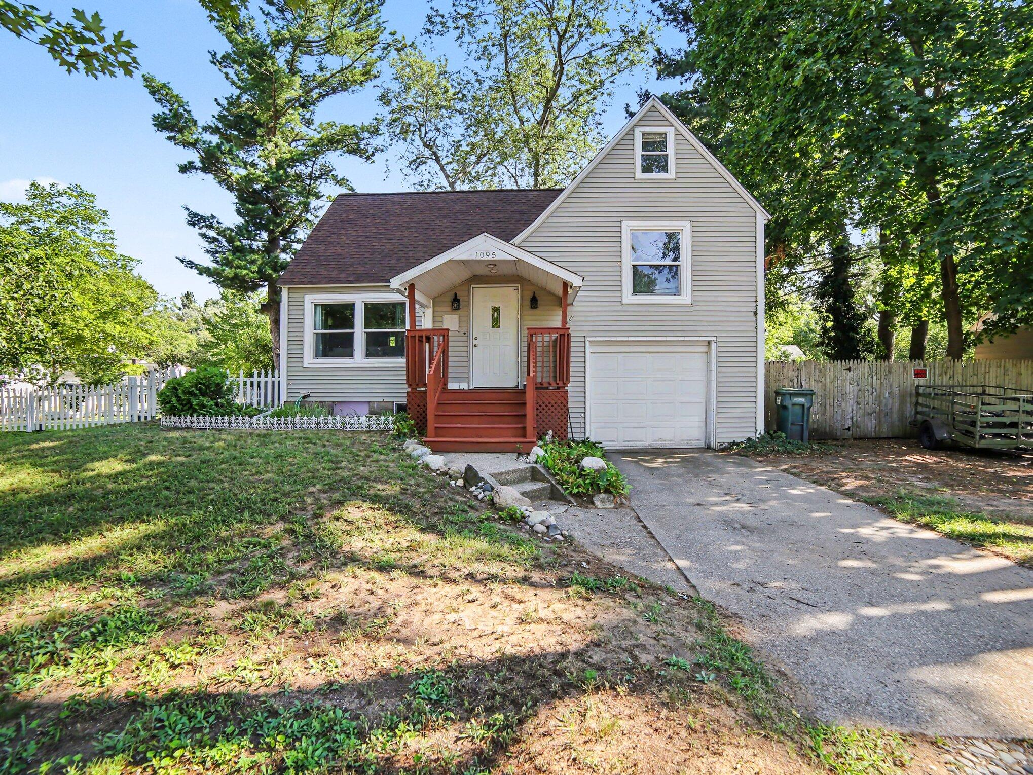 1095 Roosevelt Court Muskegon MI 49441