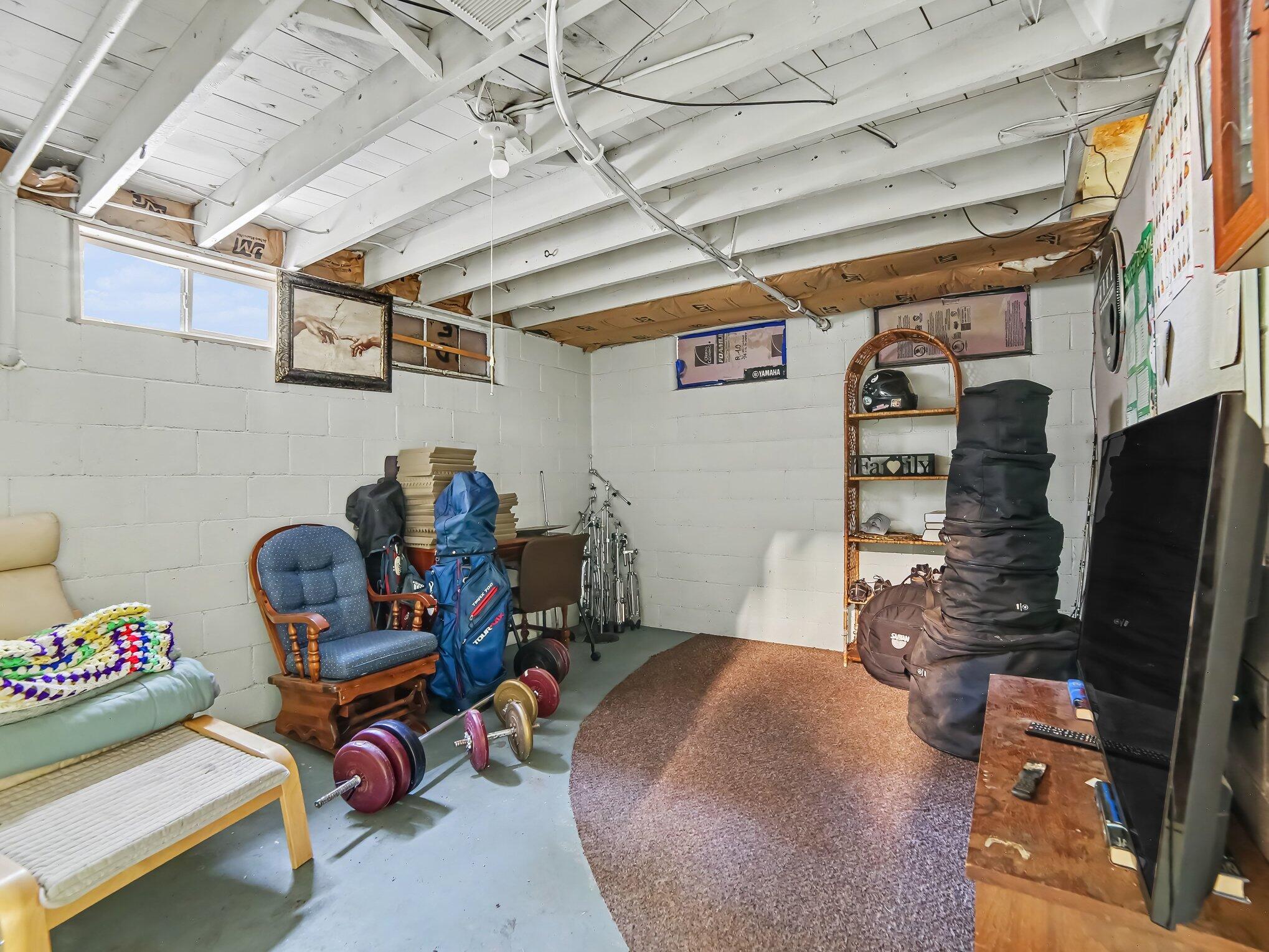 1095 Roosevelt Court Muskegon MI 49441