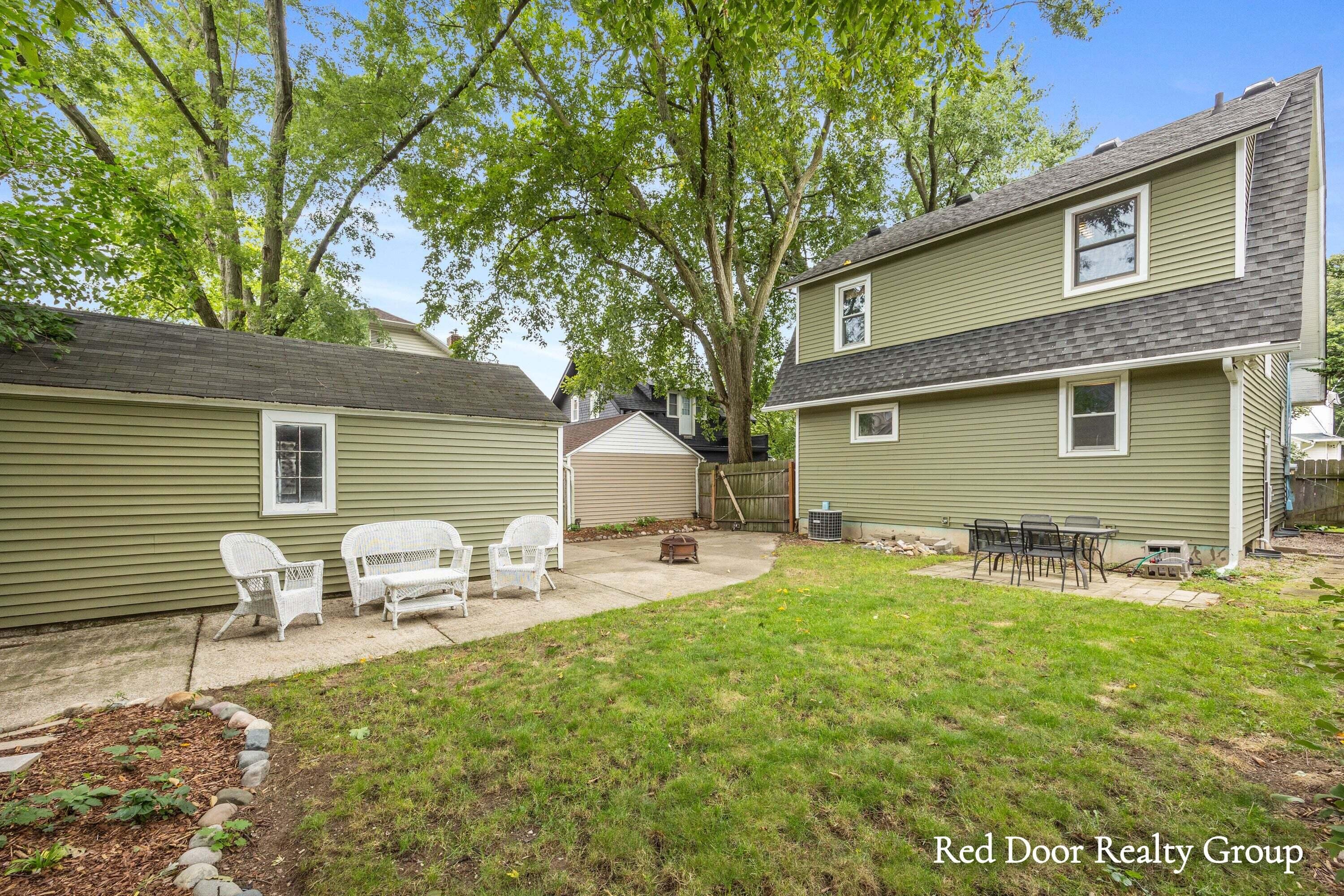 1108 Fisk Road SE Grand Rapids MI 49507
