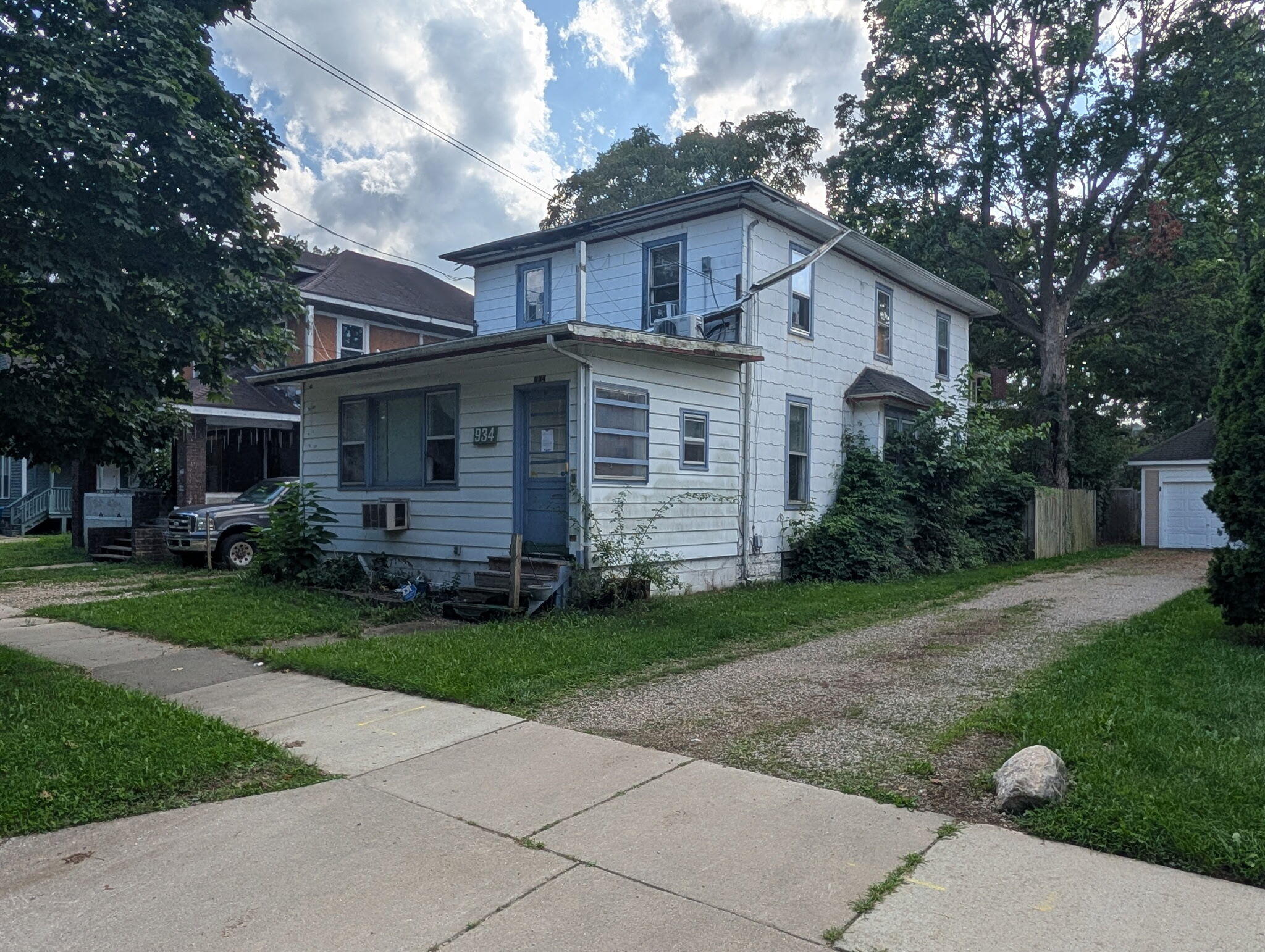934 Osborne Street Kalamazoo MI 49001
