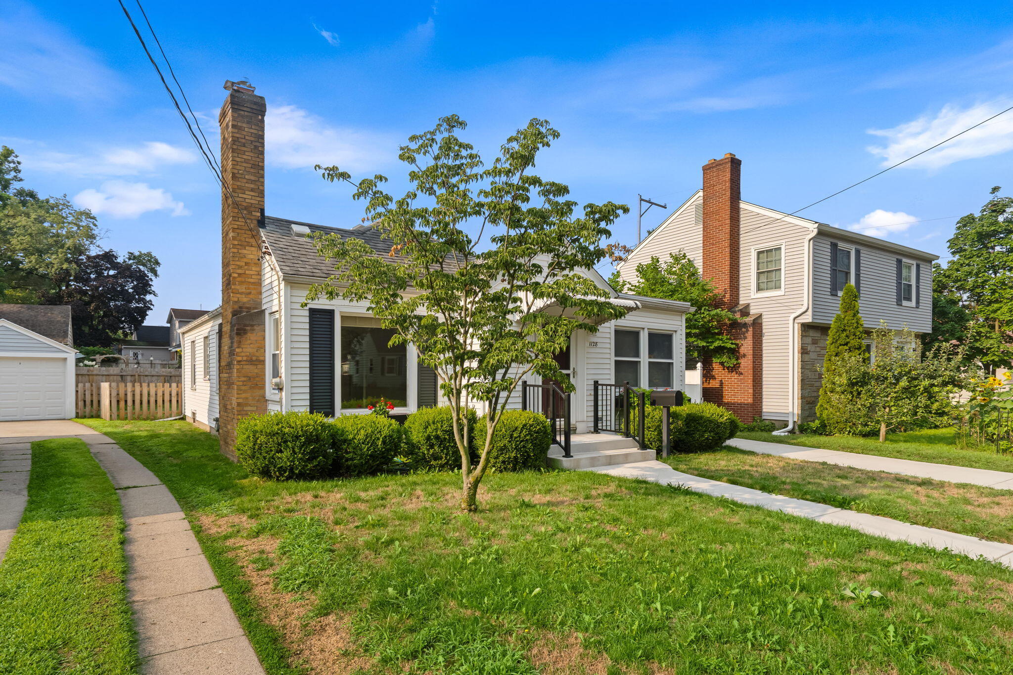 1128 SE Alger Street SE Grand Rapids MI 49507