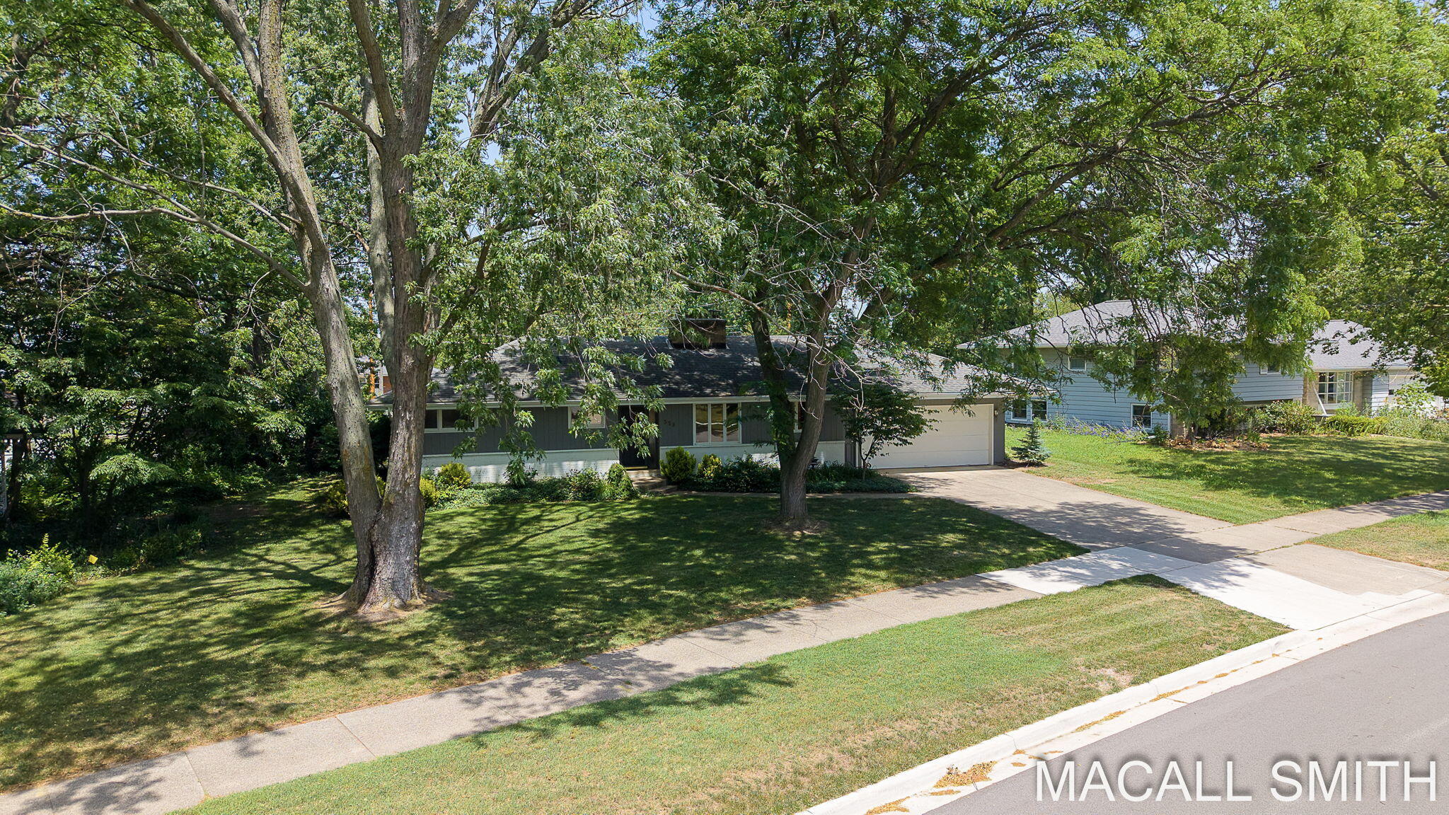 339 Wildwood Drive Holland MI 49423