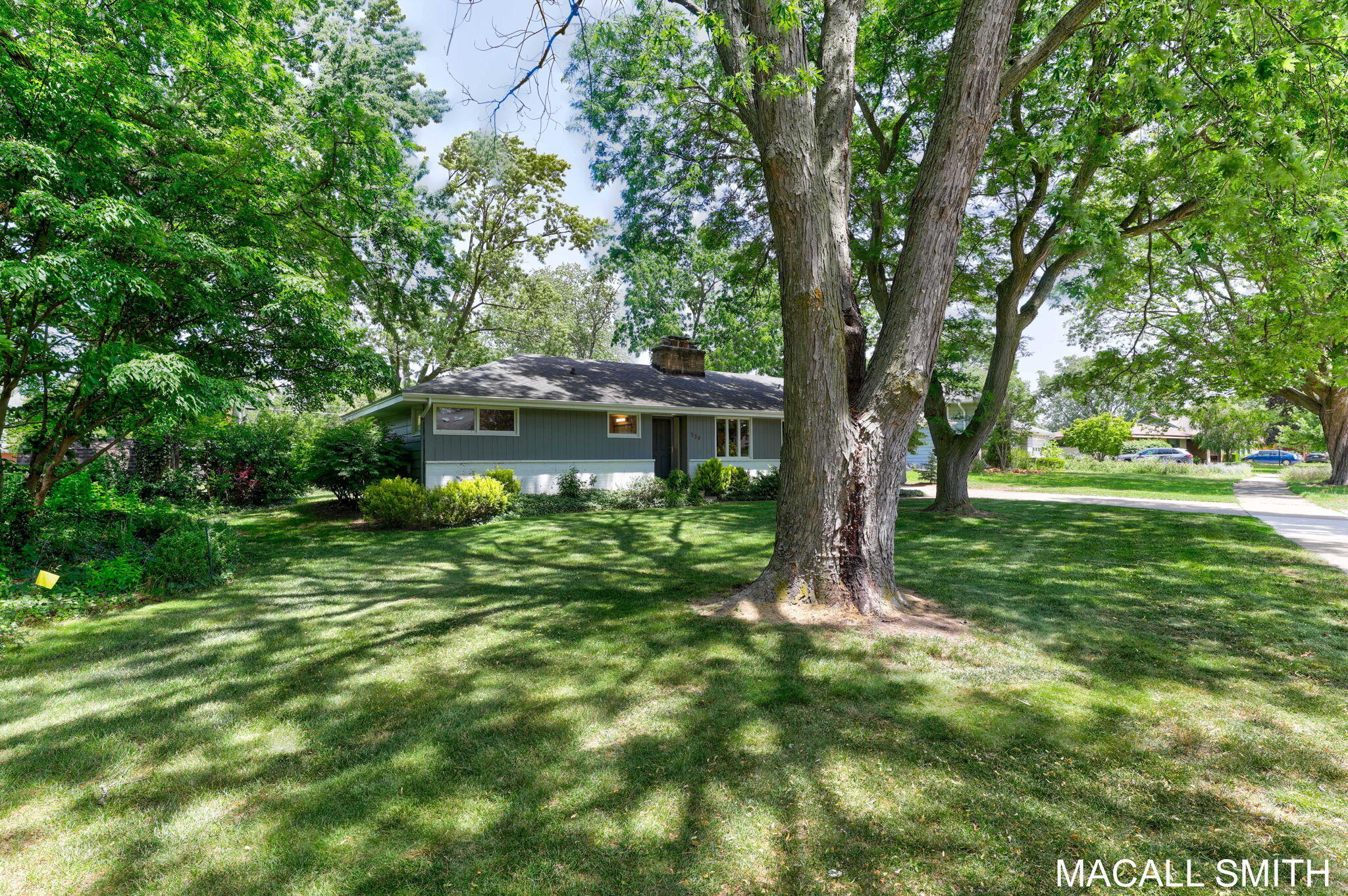 339 Wildwood Drive Holland MI 49423