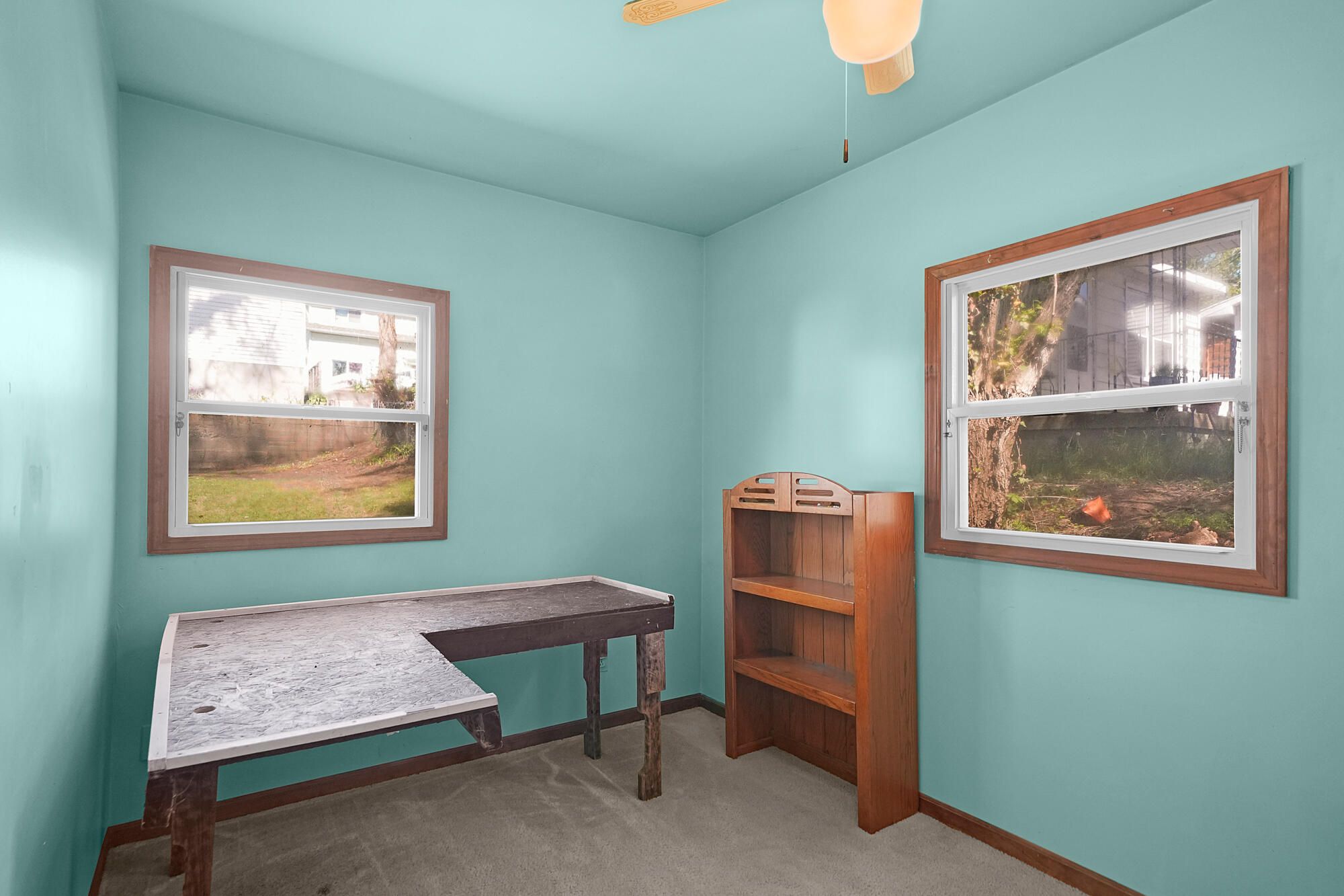 973 Valley Avenue NW Grand Rapids MI 49504