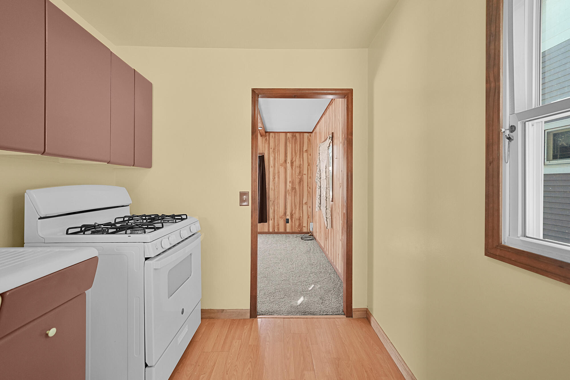 973 Valley Avenue NW Grand Rapids MI 49504