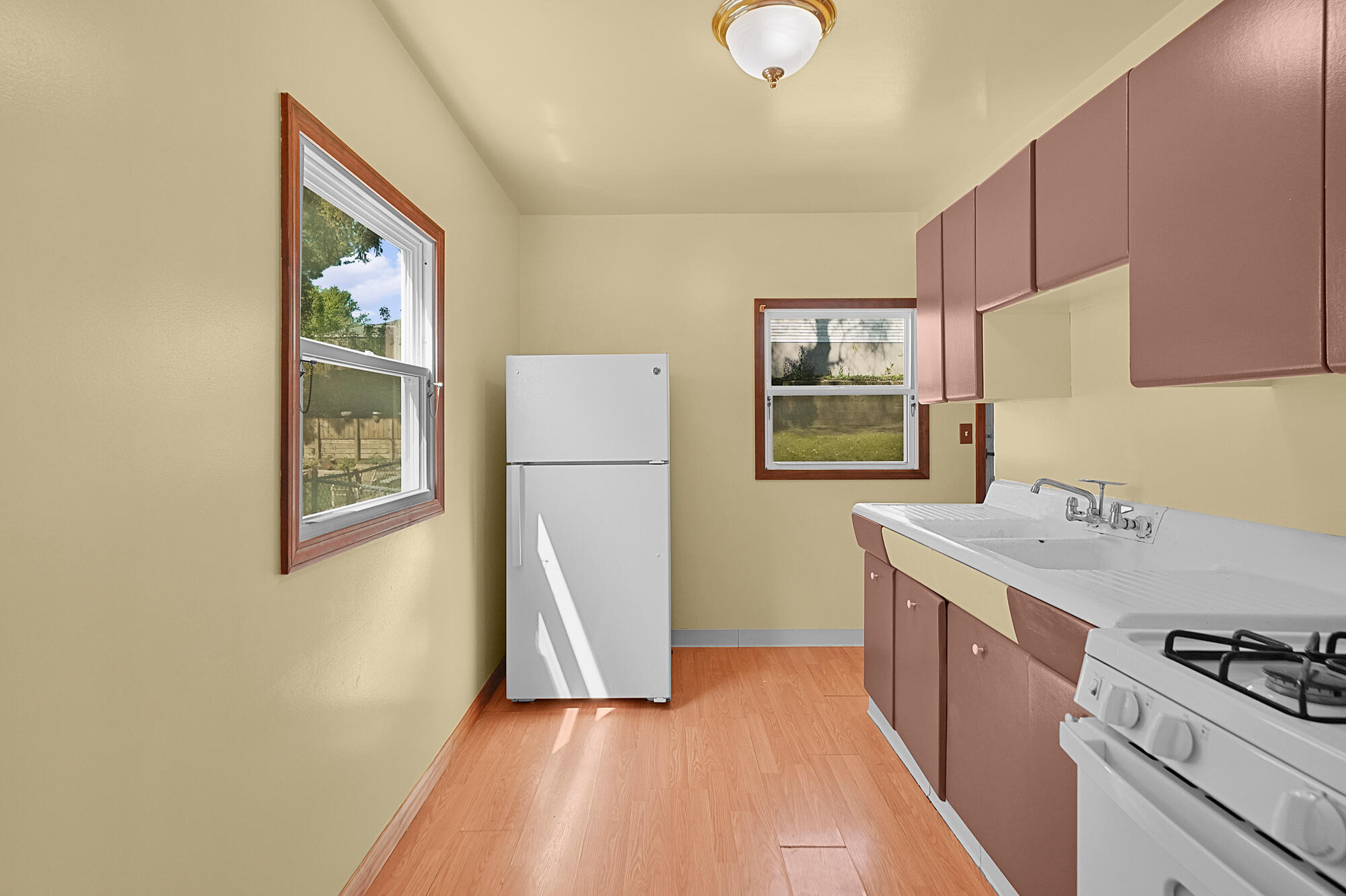 973 Valley Avenue NW Grand Rapids MI 49504
