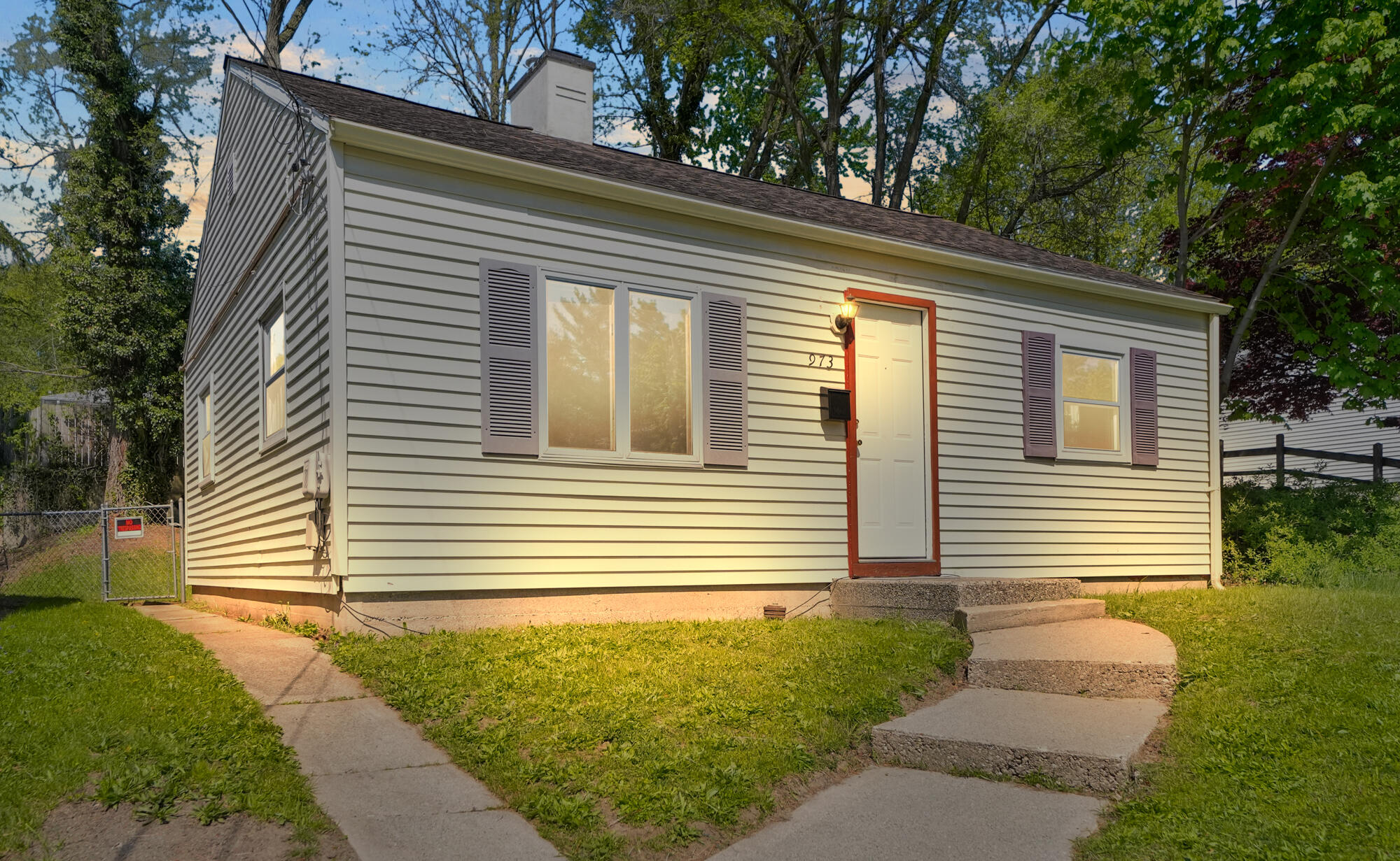 973 Valley Avenue NW Grand Rapids MI 49504