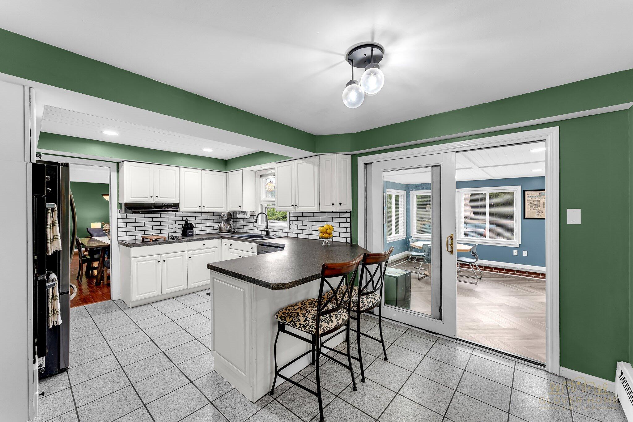 319 Greenridge Drive NW Grand Rapids MI 49544