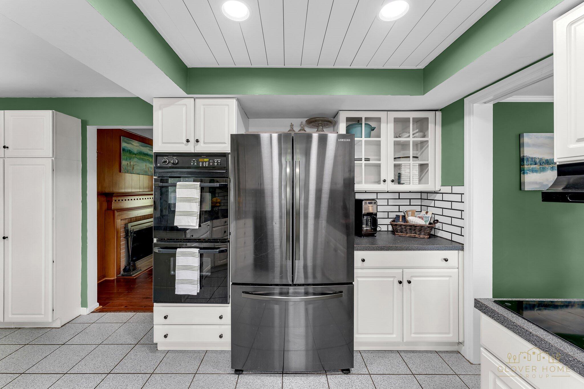 319 Greenridge Drive NW Grand Rapids MI 49544