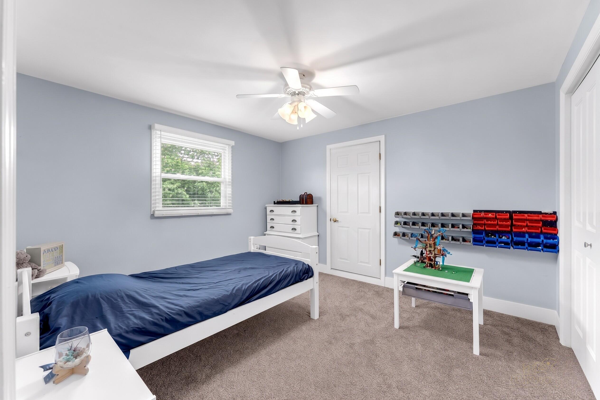319 Greenridge Drive NW Grand Rapids MI 49544