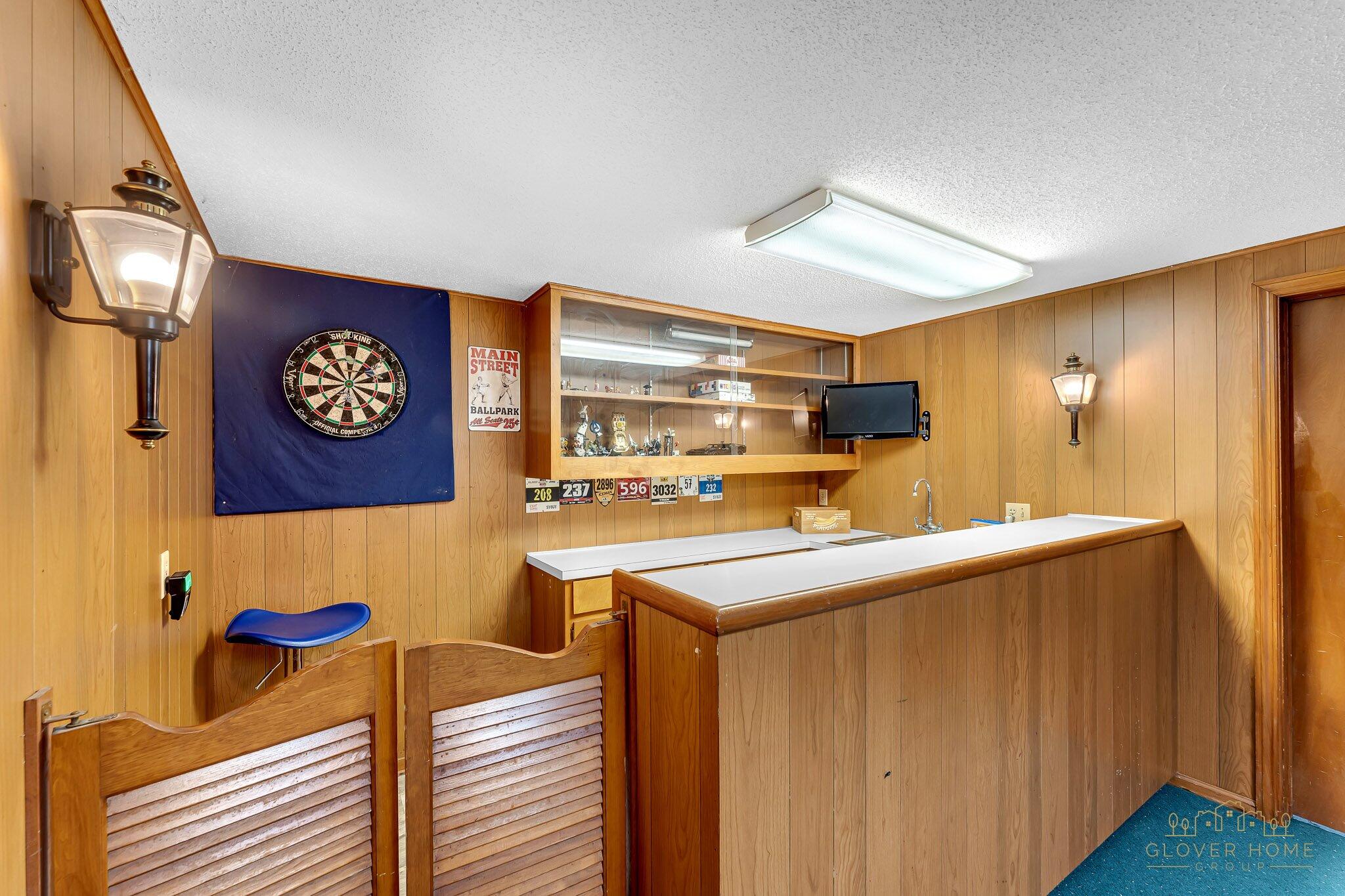 319 Greenridge Drive NW Grand Rapids MI 49544