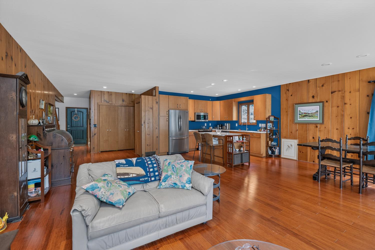 21129 Shore Acres Road Cassopolis MI 49031