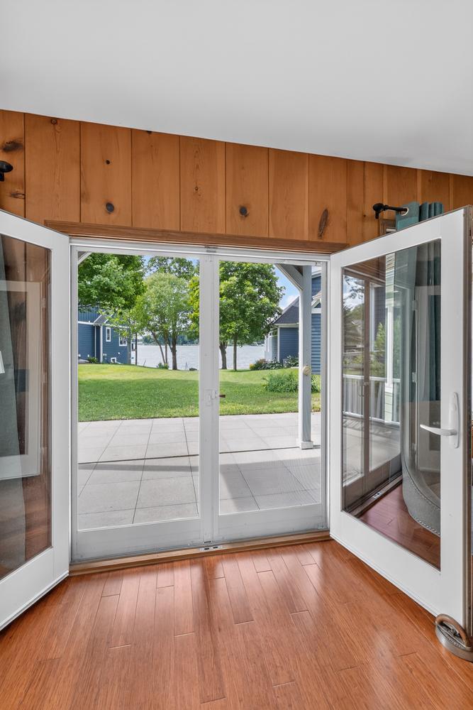 21129 Shore Acres Road Cassopolis MI 49031