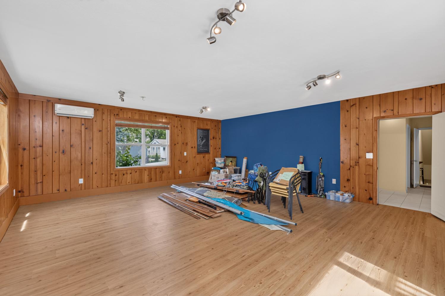 21129 Shore Acres Road Cassopolis MI 49031