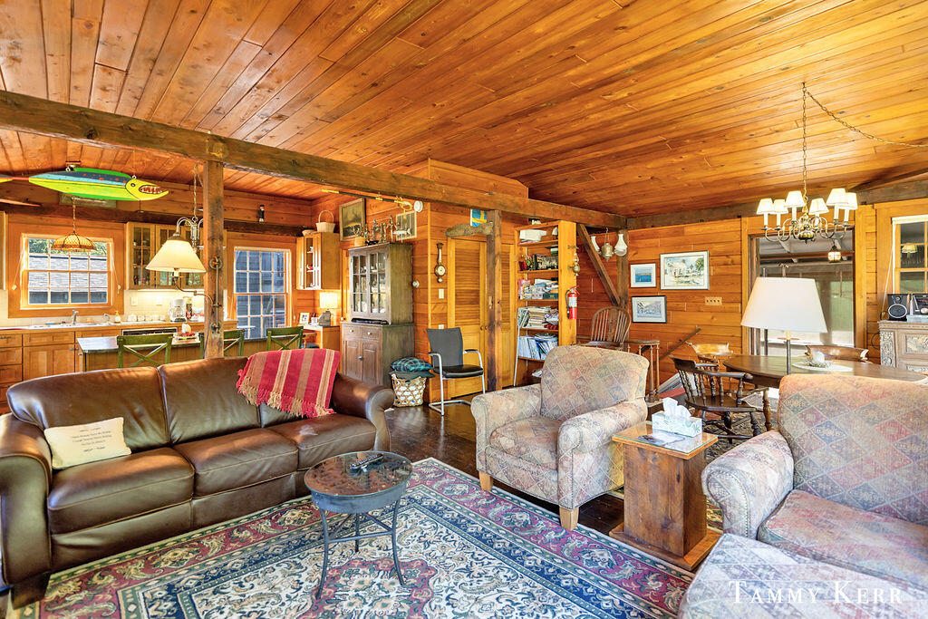 844 Holland Street Saugatuck MI 49453