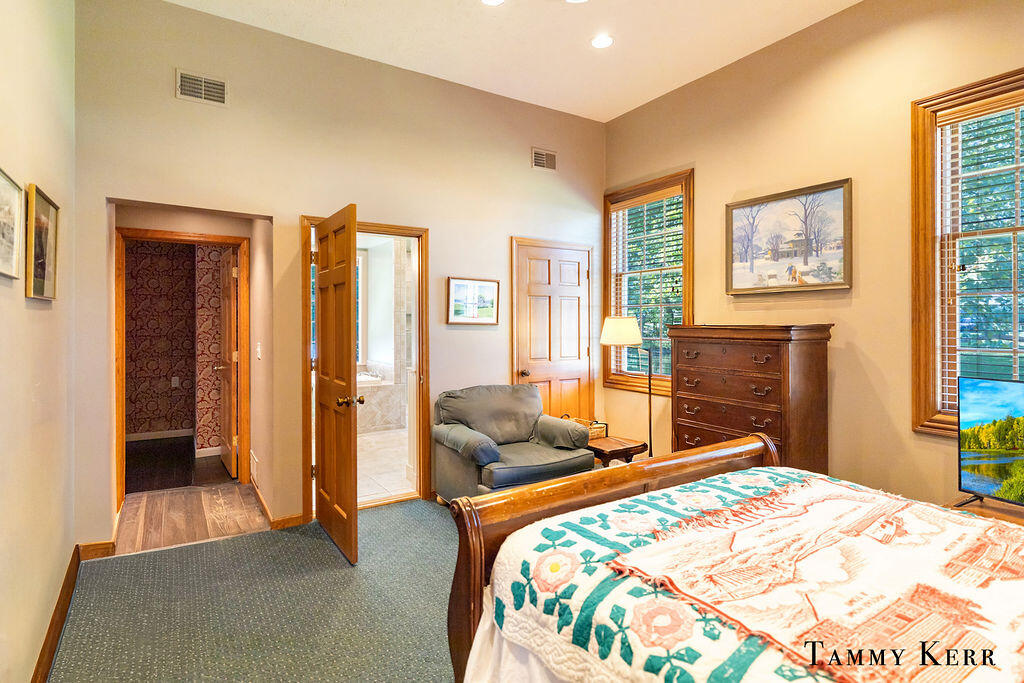 844 Holland Street Saugatuck MI 49453