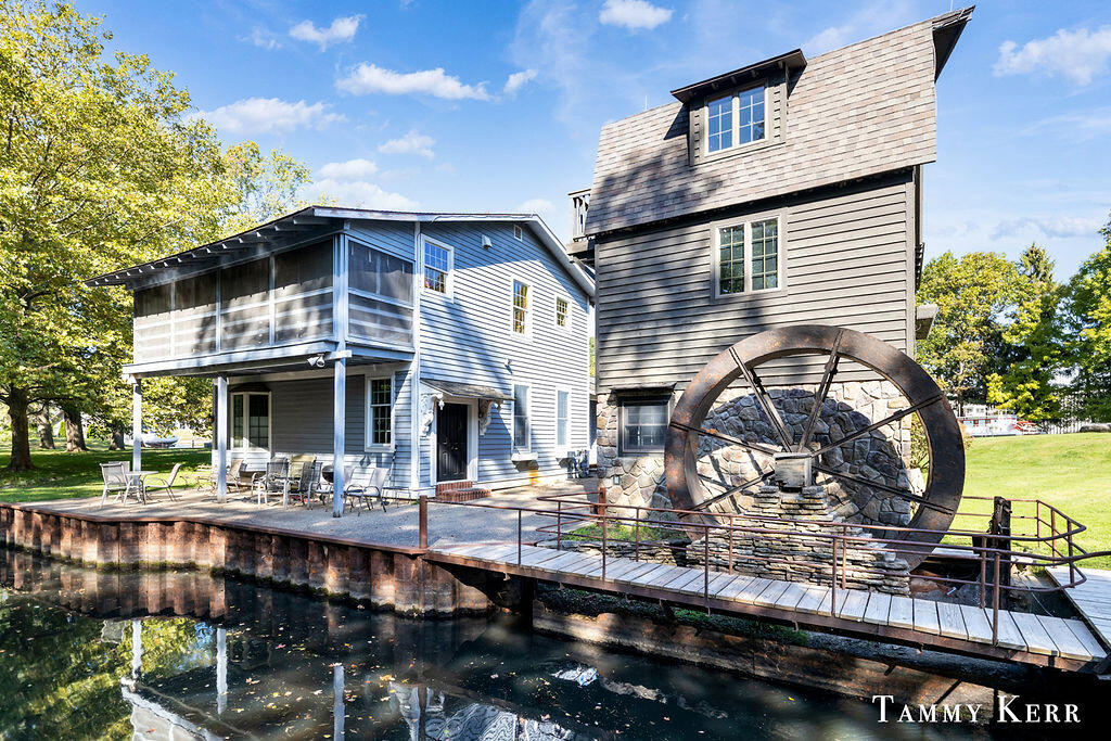 844 Holland Street Saugatuck MI 49453
