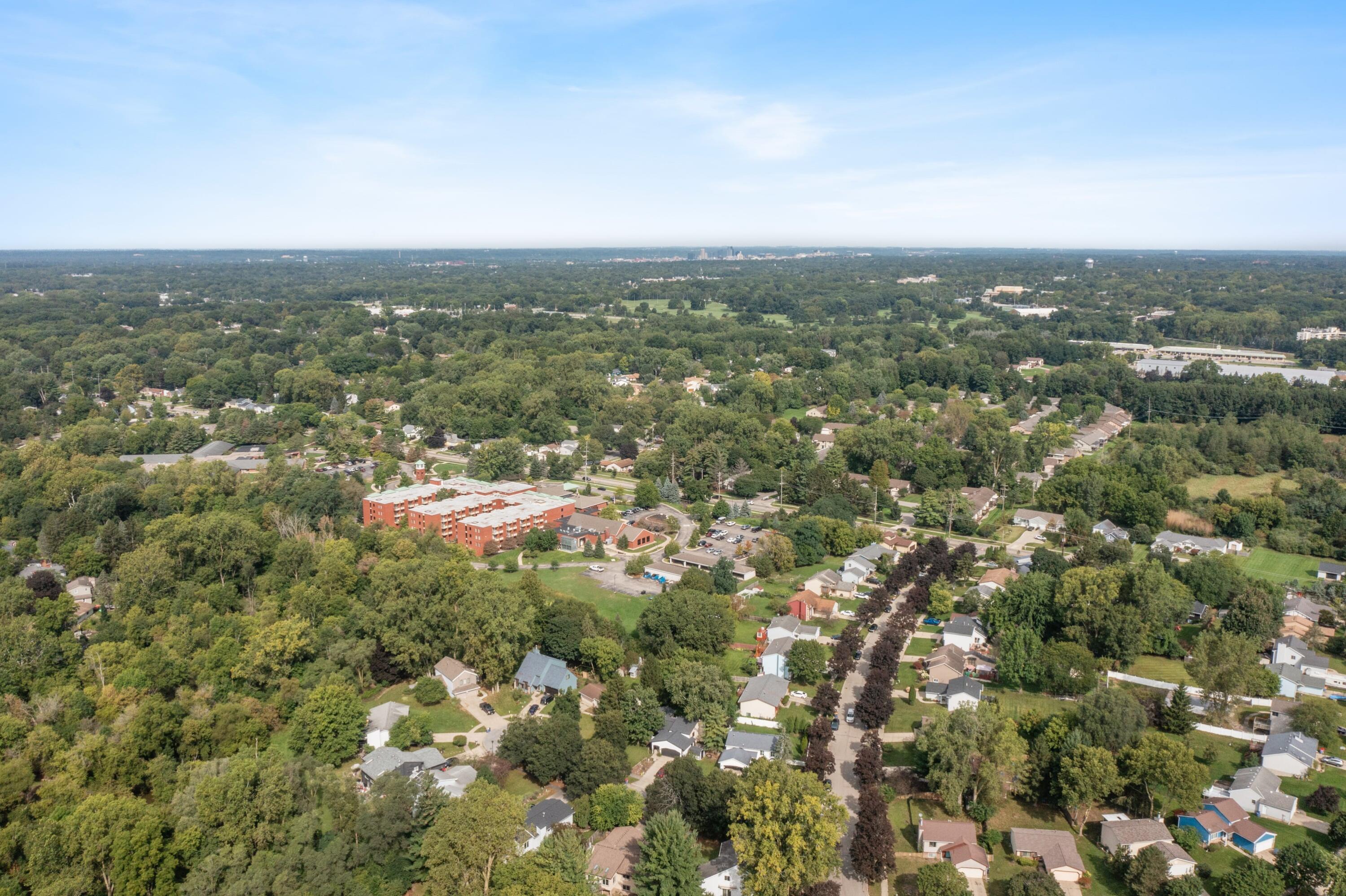 2108 Brook Trails Court SE Grand Rapids MI 49508