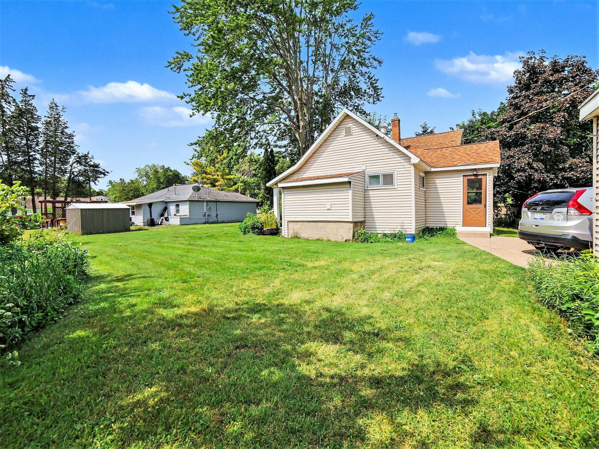 312 N Bear Lake Road Muskegon MI 49445
