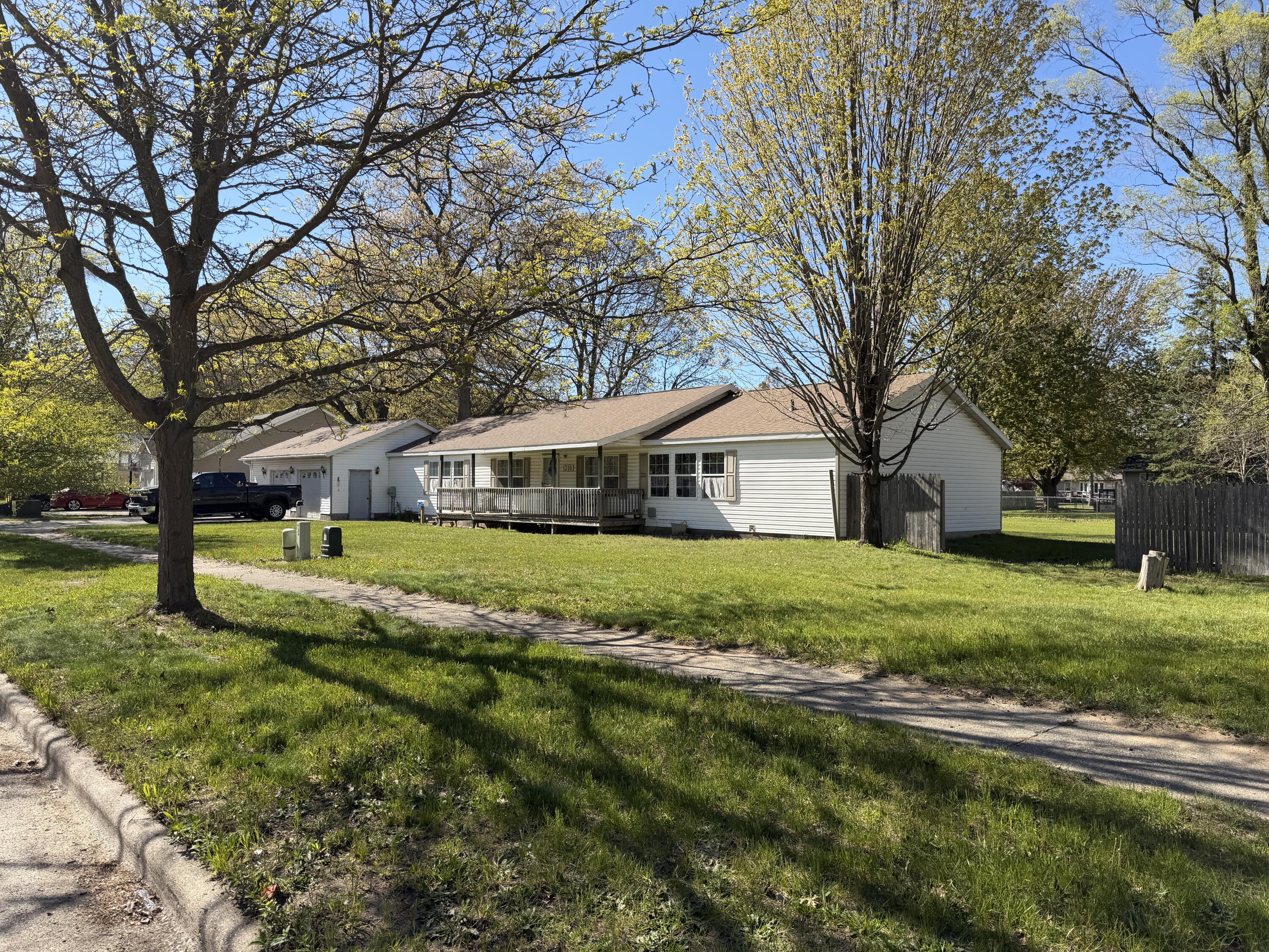 1318 Morgan Avenue Muskegon MI 49442