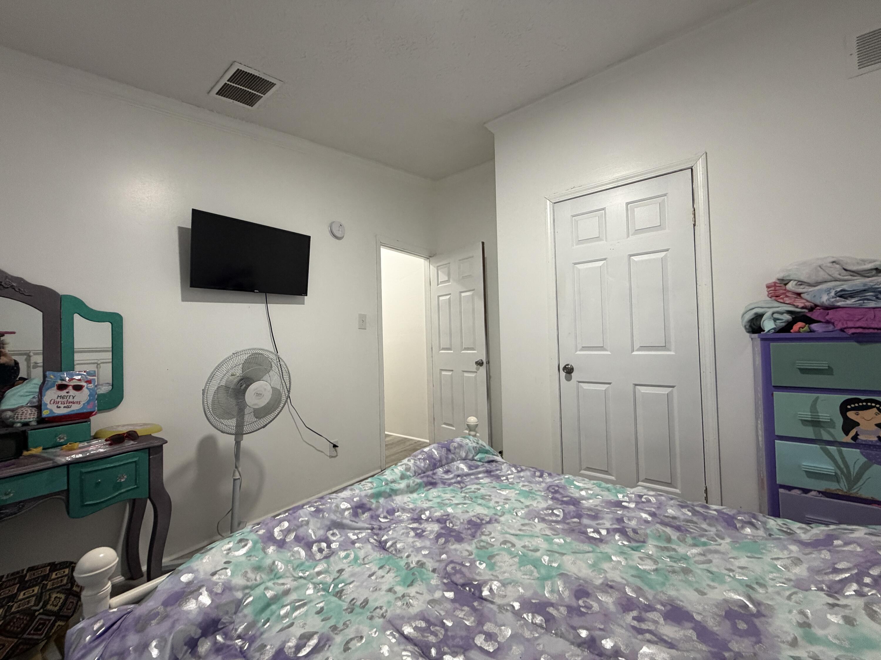 1318 Morgan Avenue Muskegon MI 49442